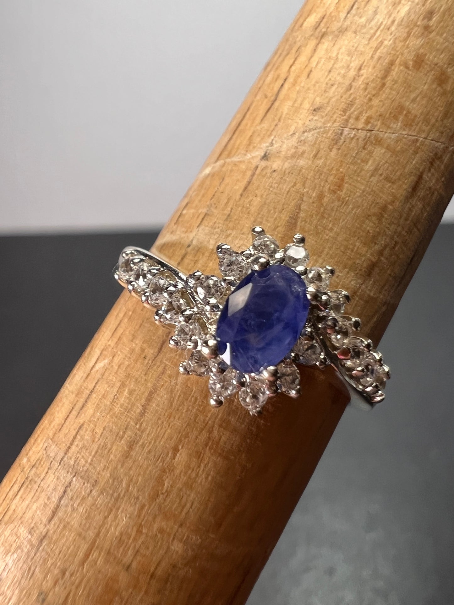 Blue sapphire and zircon ring in platinum over sterling silver size 7 *NEW*