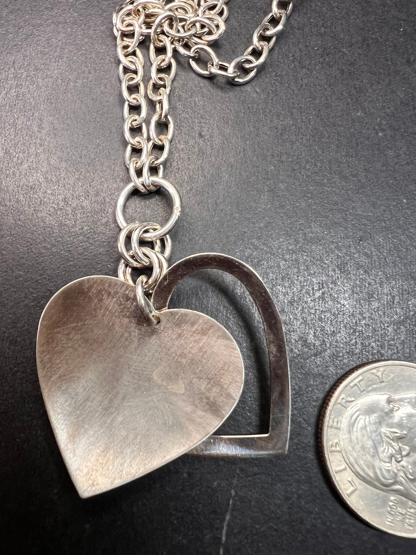 Vintage sterling silver heart framed pendant and chain necklace