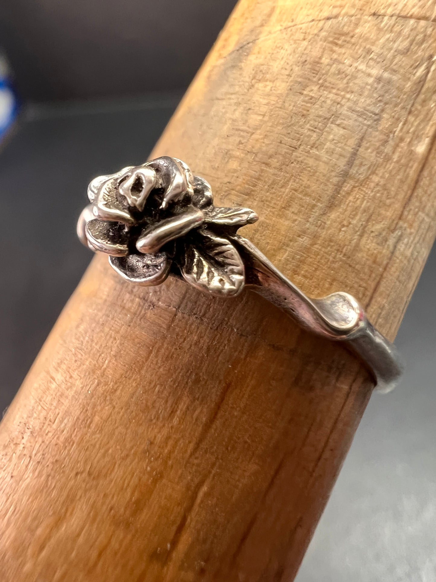 Vintage sterling silver rose ring size 7