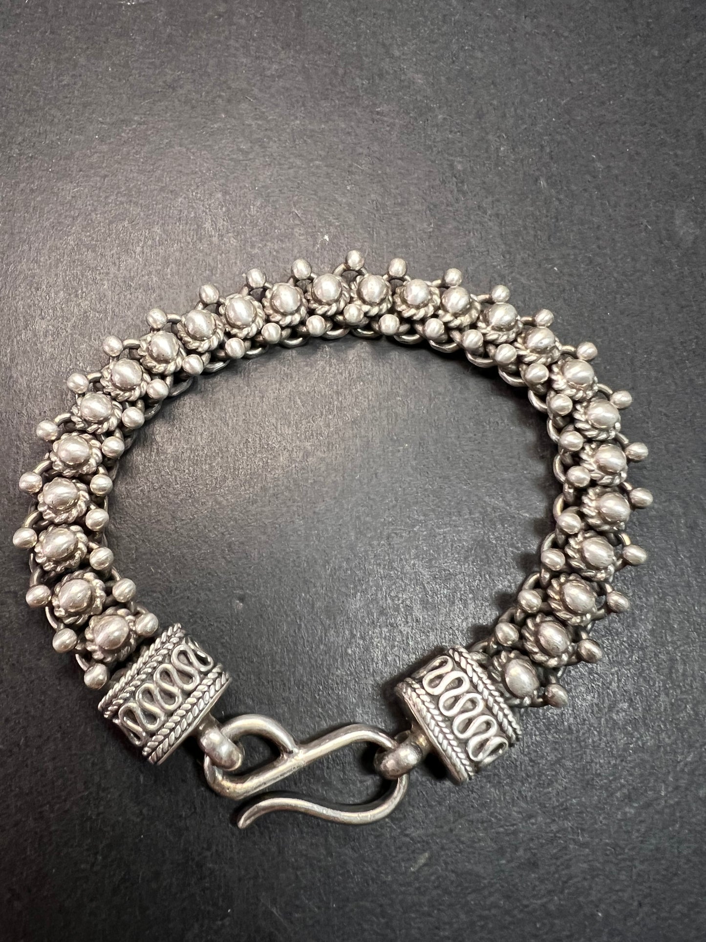 Vintage Suarti Bali sterling silver bracelet 7.75 inch