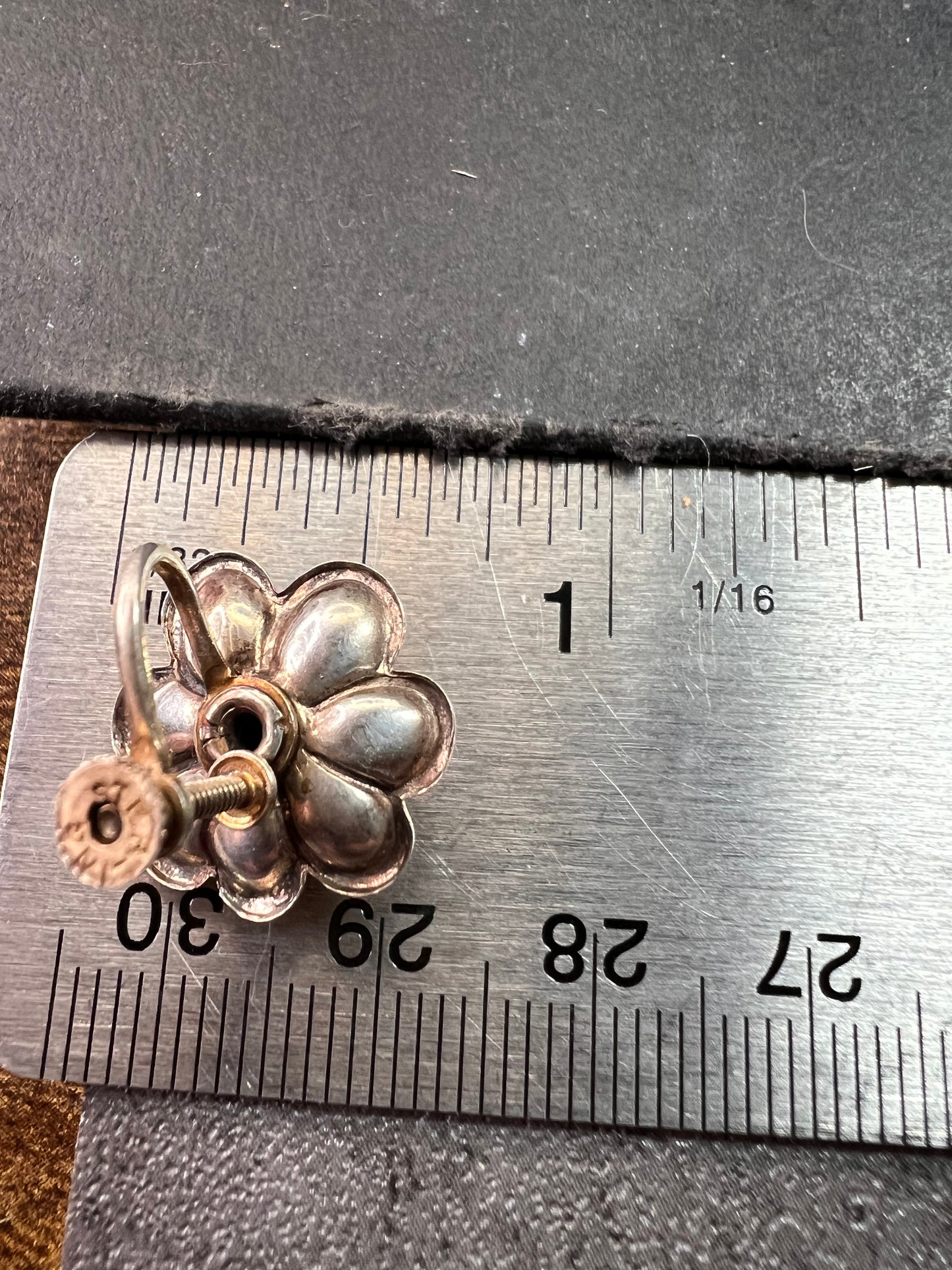 Vintage 1940s Vermeil Flower Screw Back Green Paste Earrings