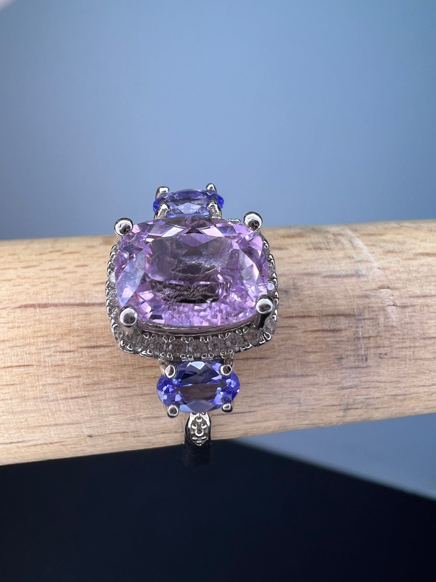 Kunzite, tanzanite and zircon halo ring size 9