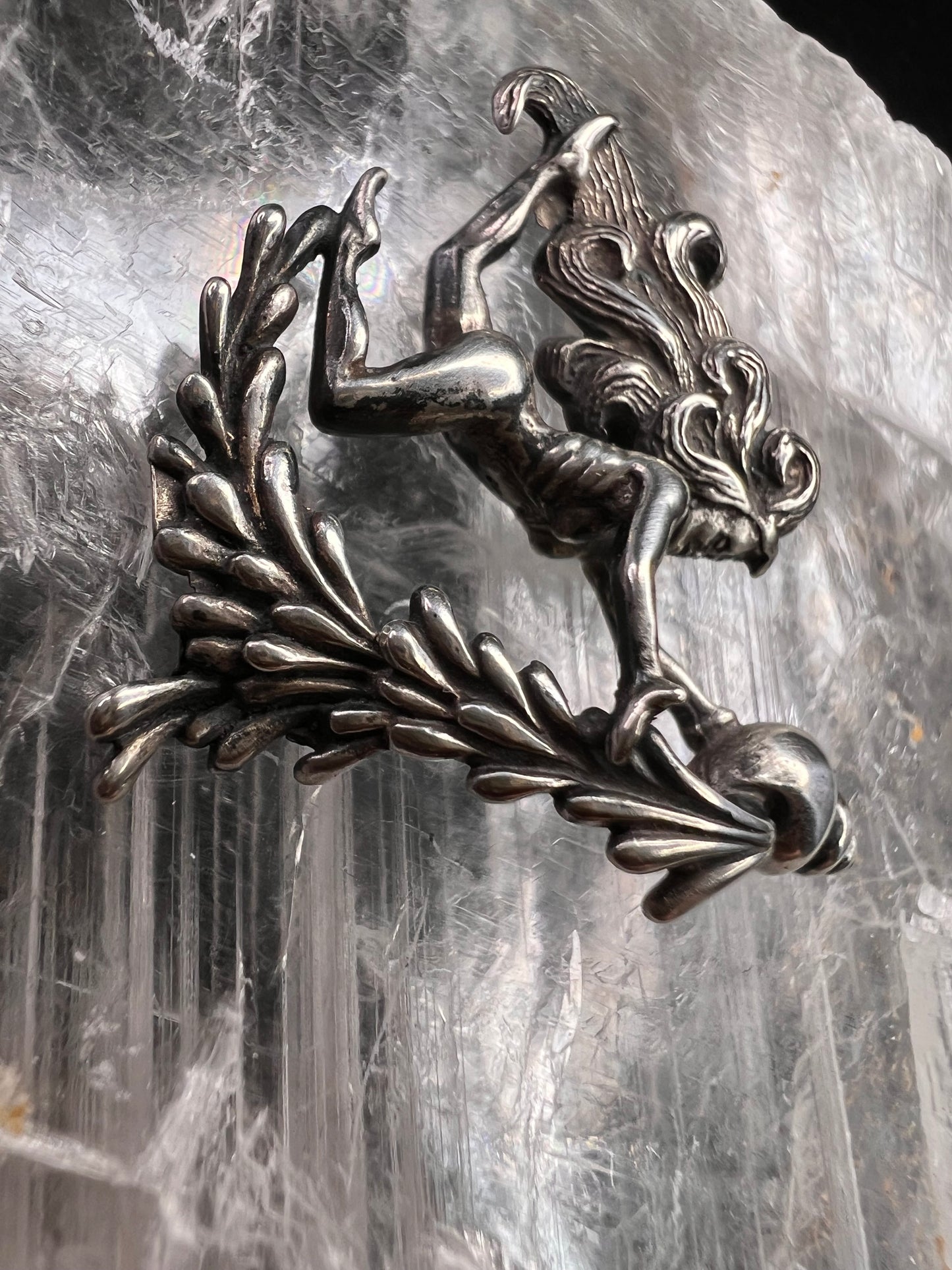 Vintage Sterling Silver Aquarius Water Bearer Zodiac Pendant 3.72g