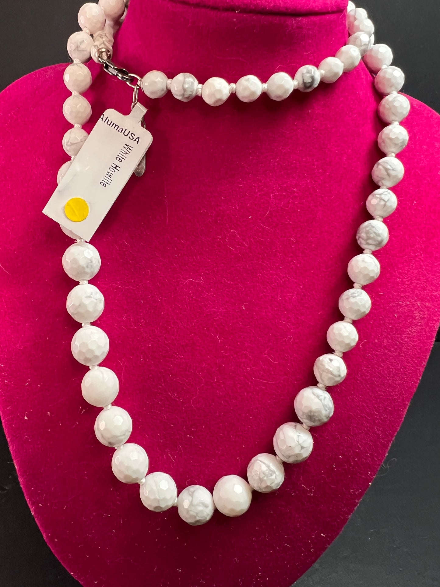 NEW howlite graduated knotted necklace with sterling silver clasp