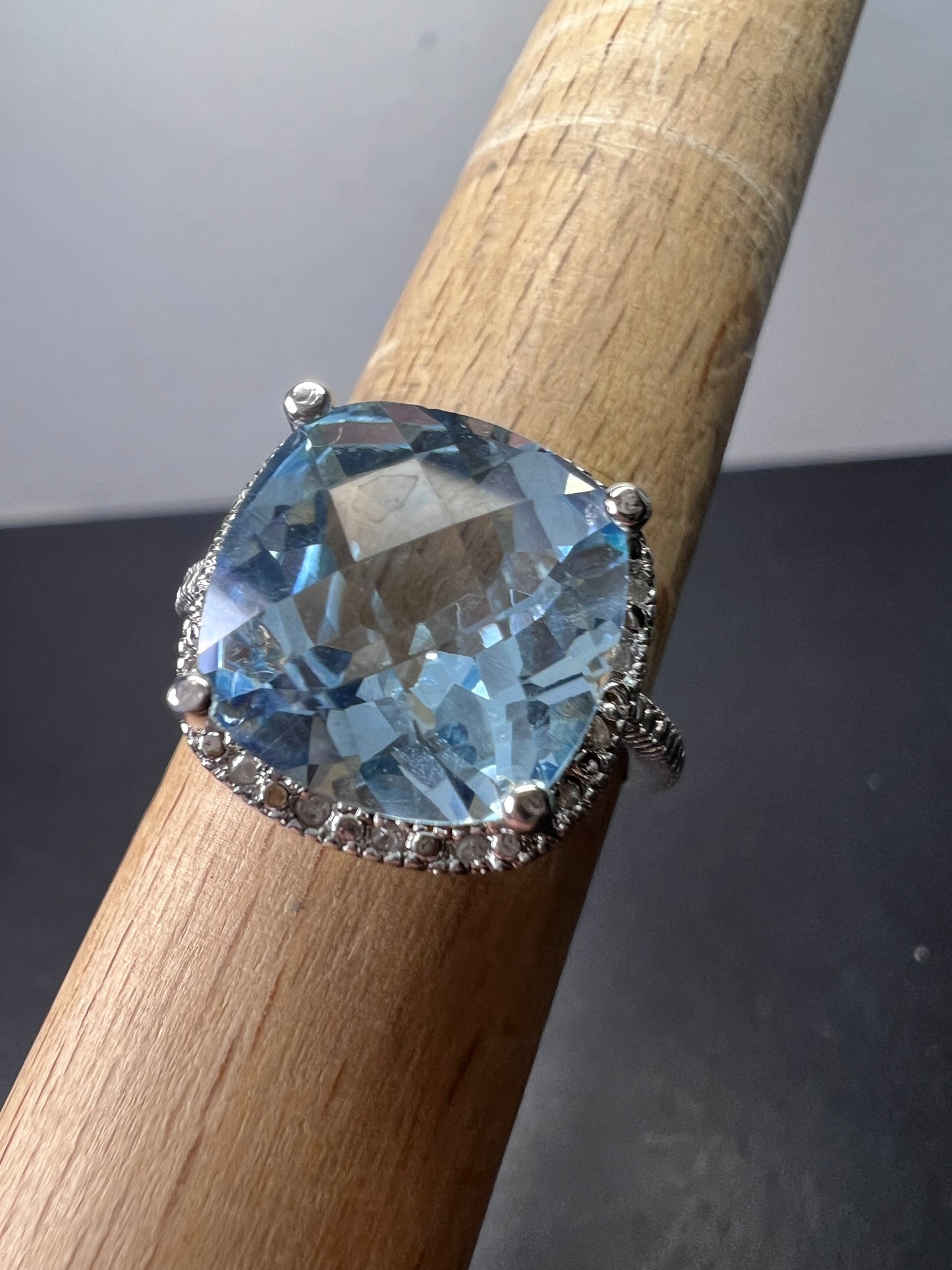 Victoria Townsend Blue Topaz & Rose Cut Diamonds 925 Sterling Silver halo Ring Size 9