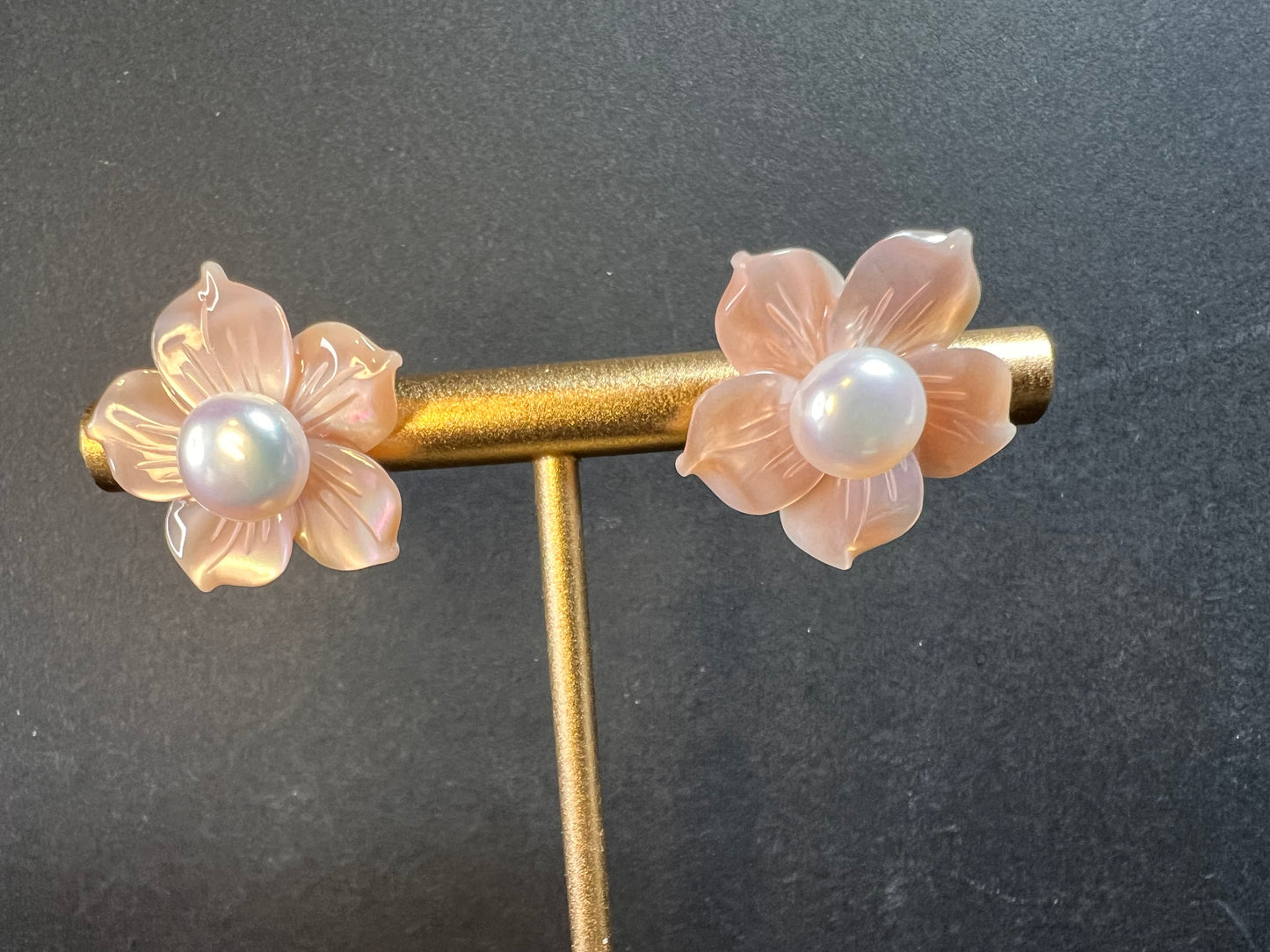 Vintage dead stock set of mother of pearl plumeria stud earrings in sterling silver