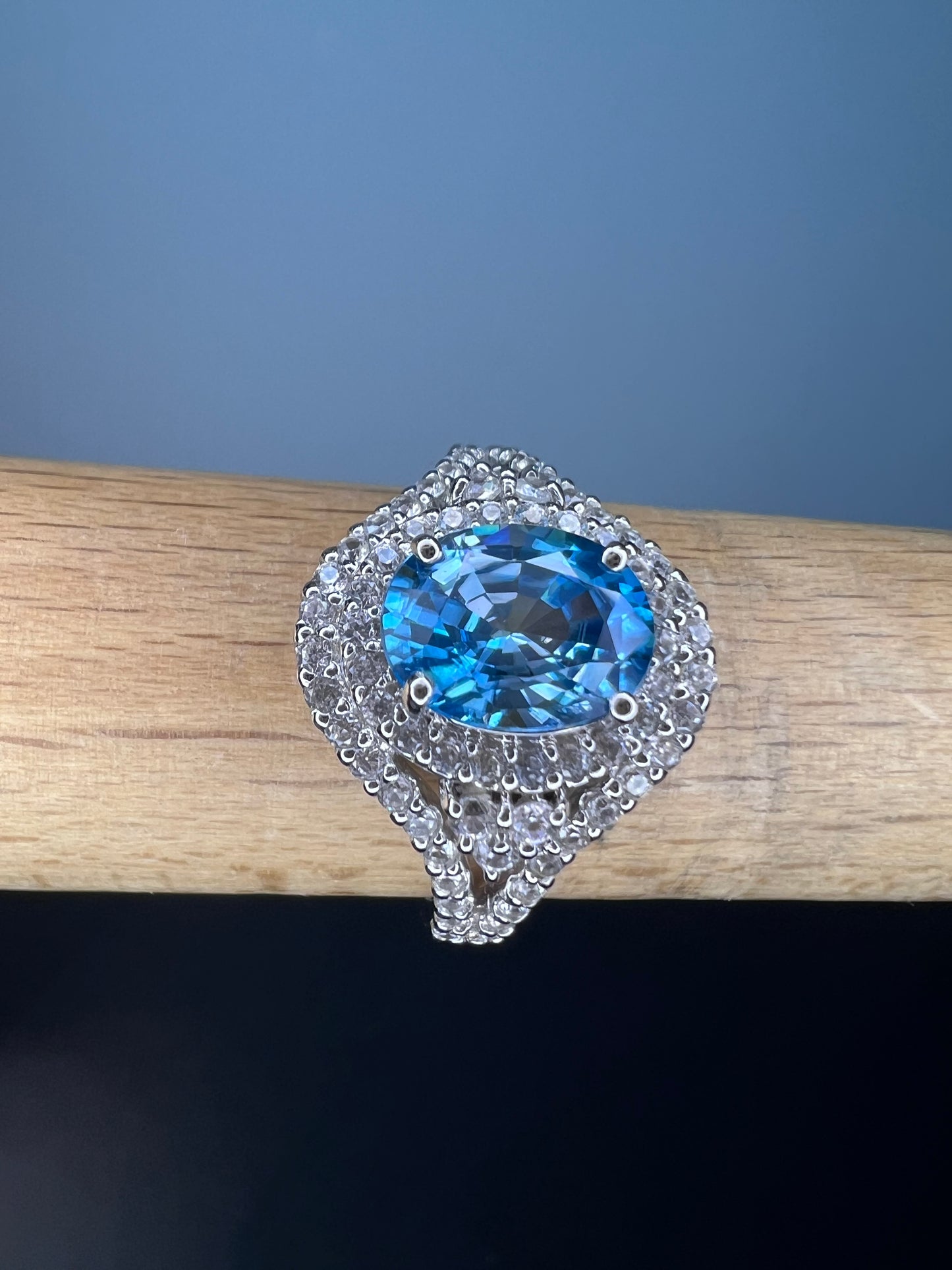 10k white gold blue topaz and white zircon double halo ring size 9