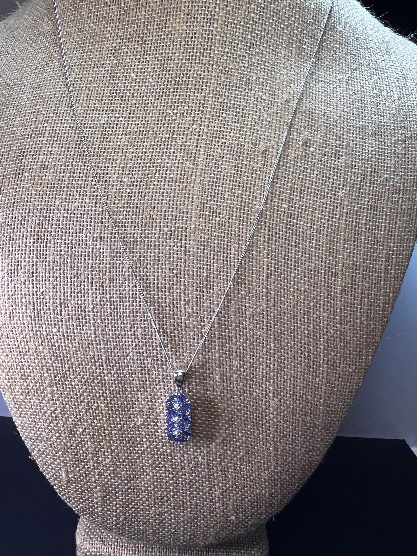 Tanzanite CZ sterling silver pendant necklace *NEW*