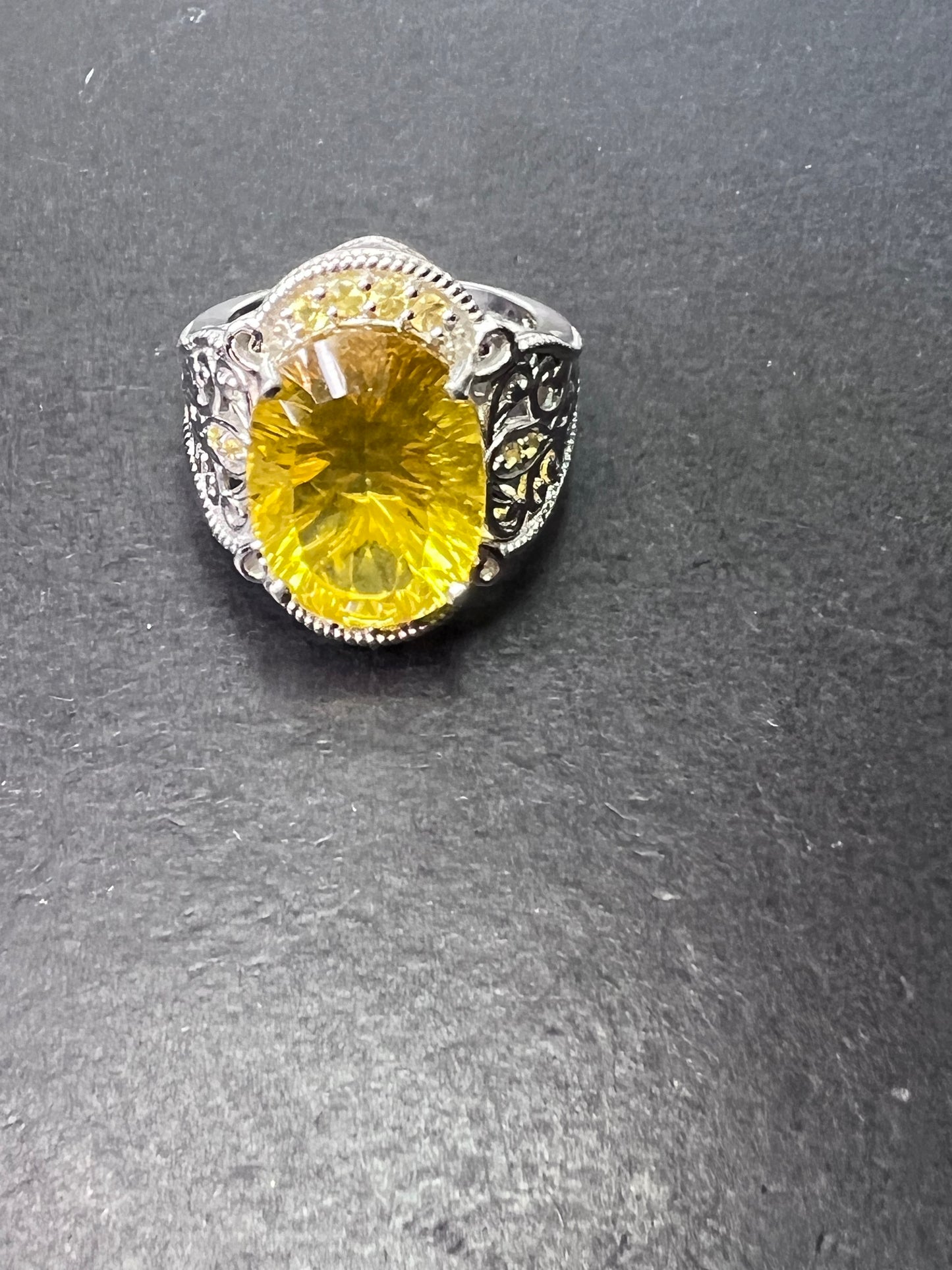 Big yellow topaz sterling silver ring size 9