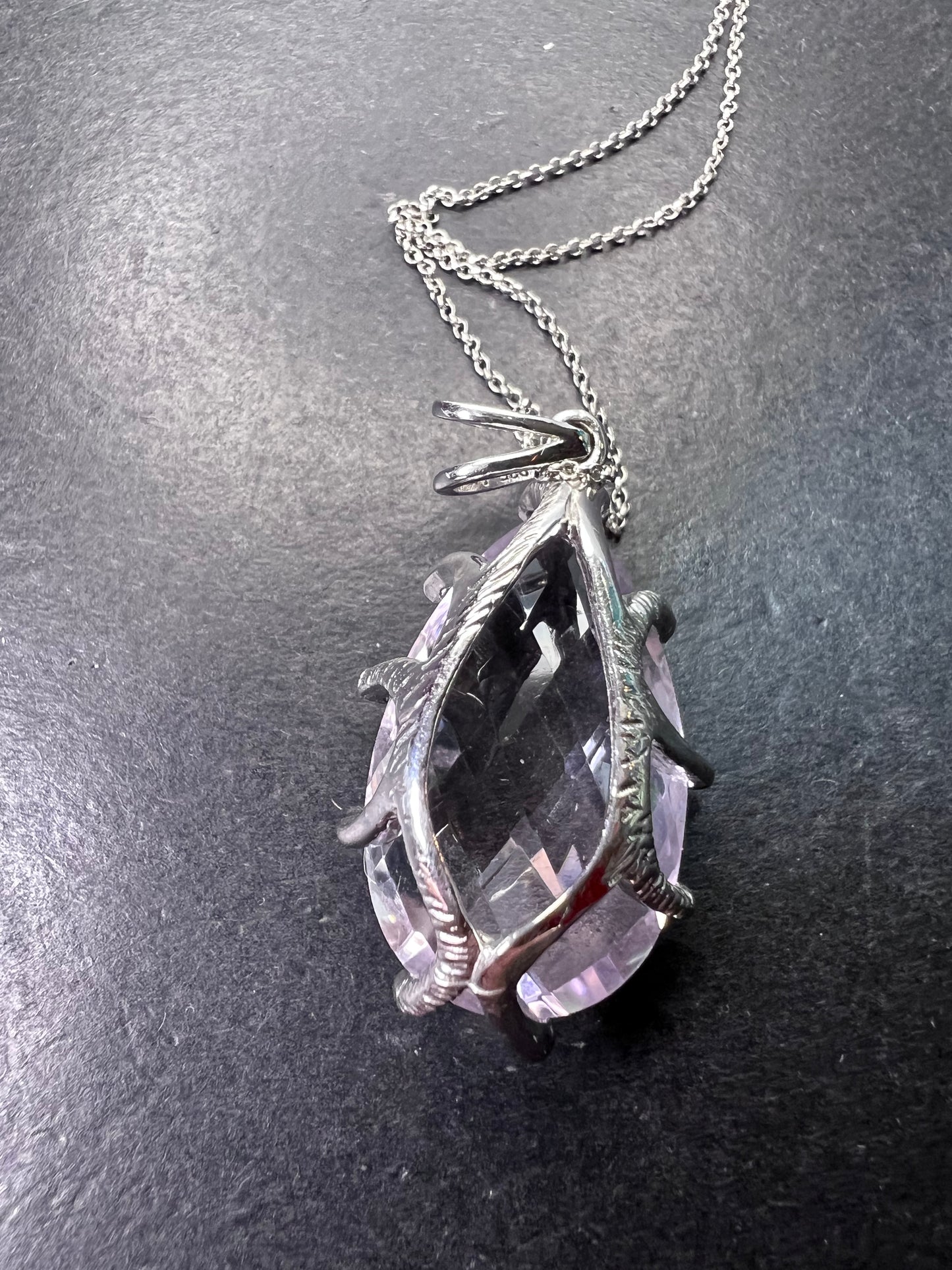 Rose de France amethyst teardrop pendant necklace in sterling silver 17.00 ctw