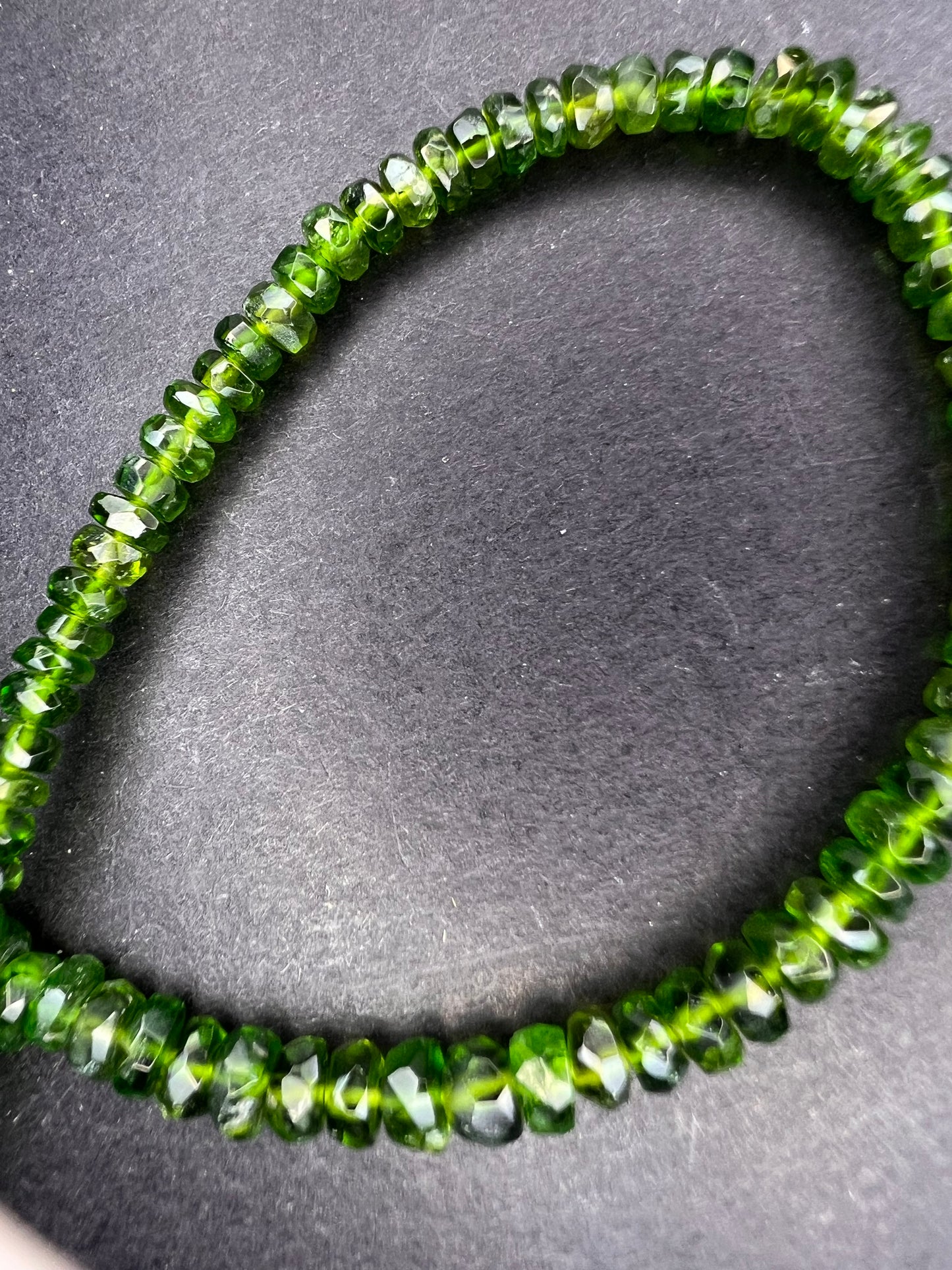 Chrome diopside faceted rondelle necklace