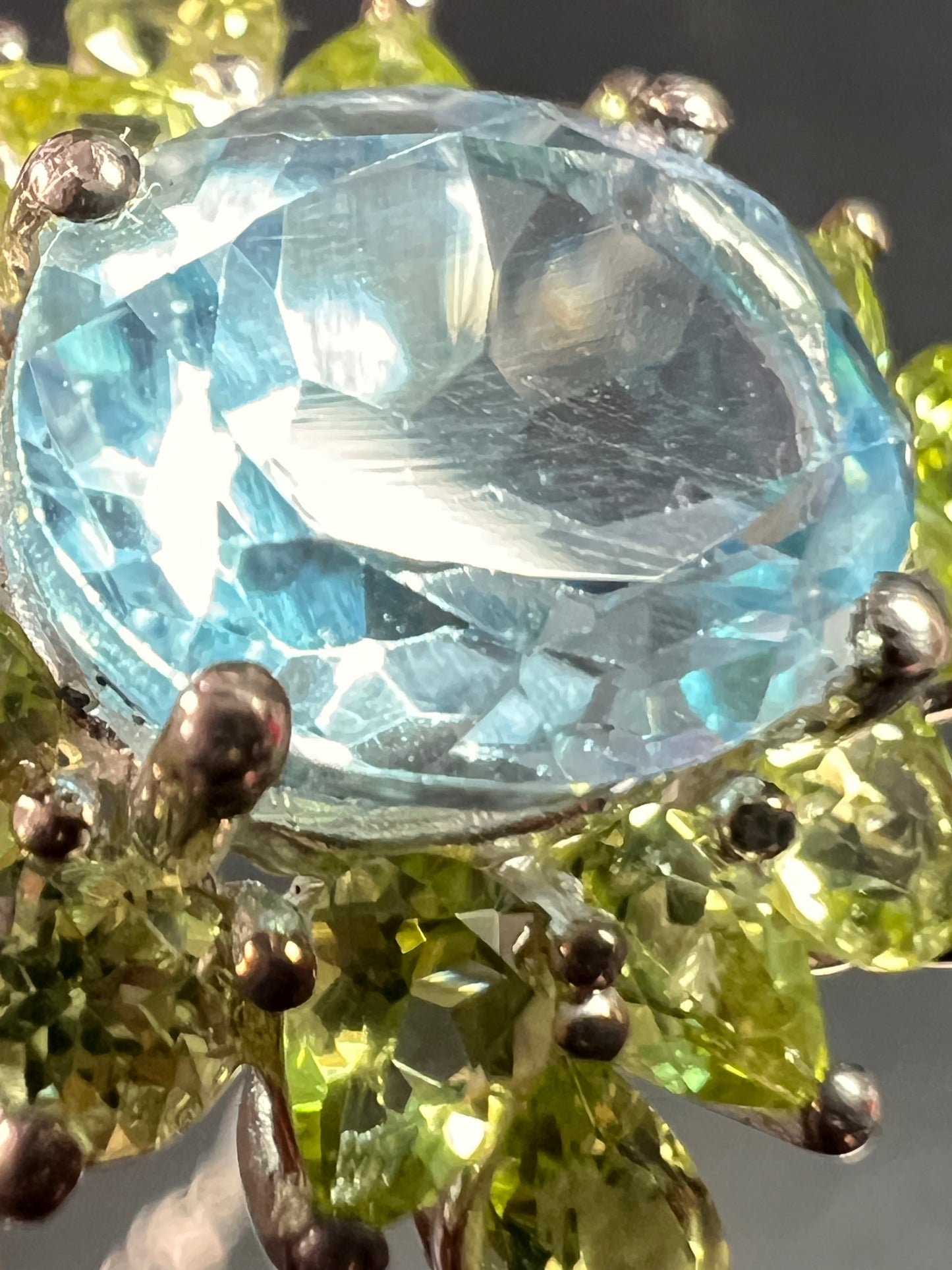 Vintage Blue Topaz & Peridot Sunburst Pendant Necklace – HT Sterling Silver