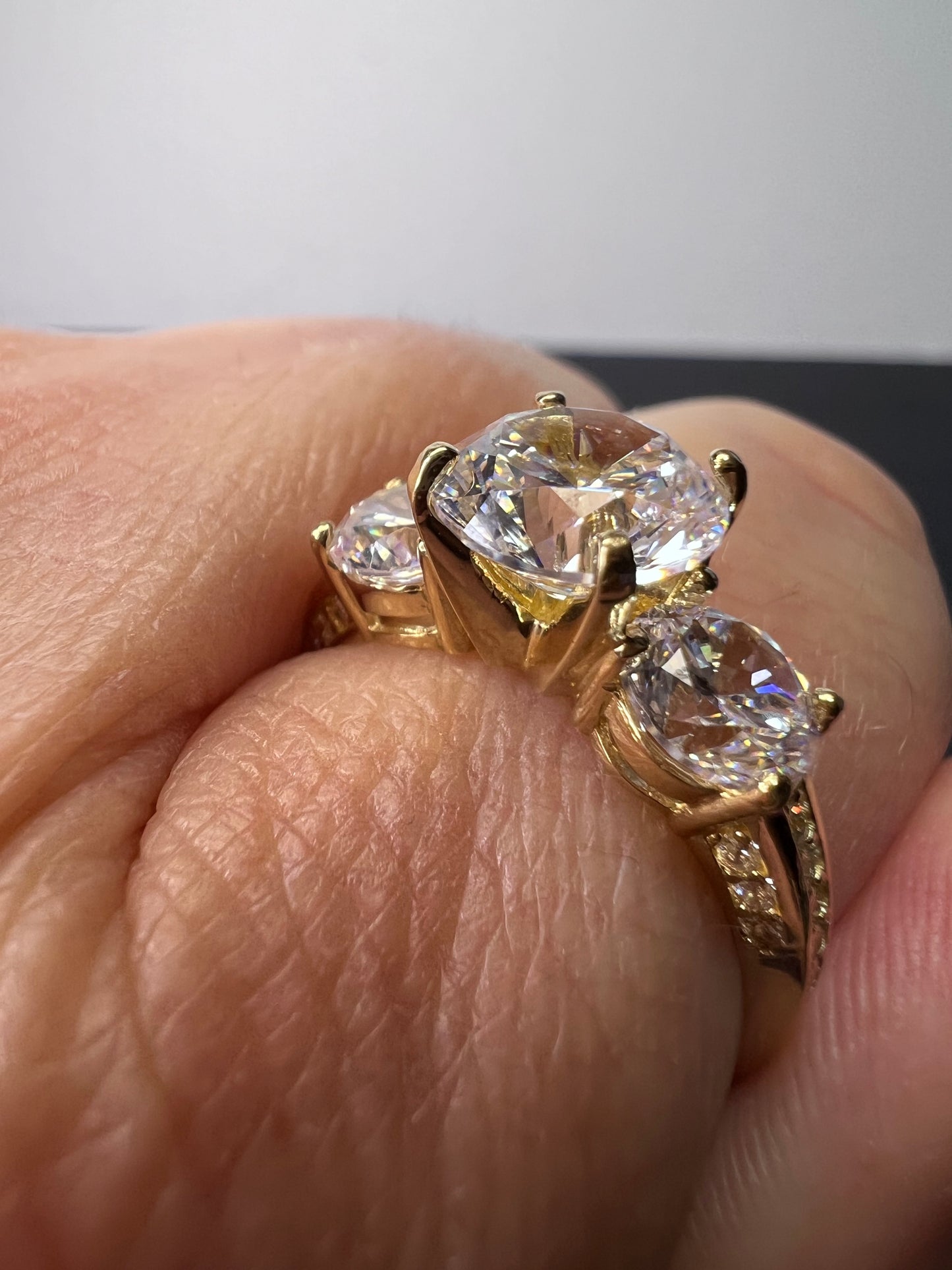 10k gold CZ past present and future ring size 9