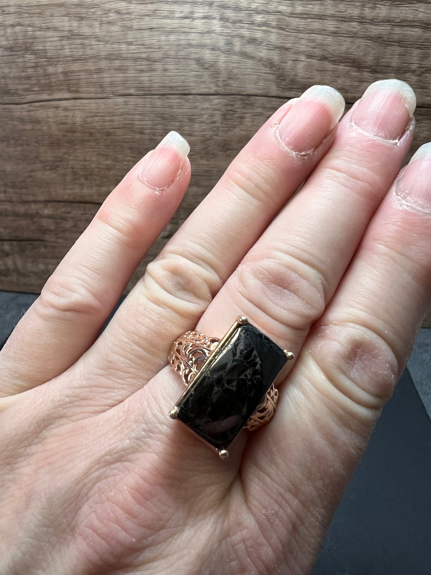 NEW Shungite in Matrix rose gold over copper ring size 9