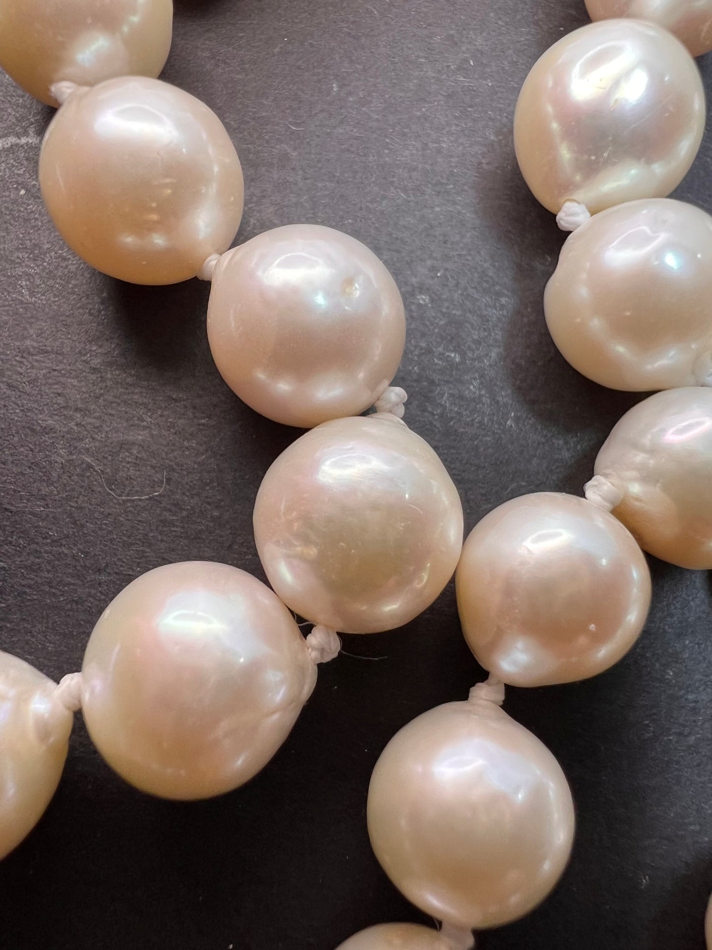 10-11mm white cultured pearl necklace with gold over sterling silver wolf head clasp 20 inch