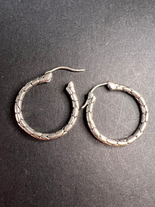 SARDA 925 sterling silver textured hoop earrings