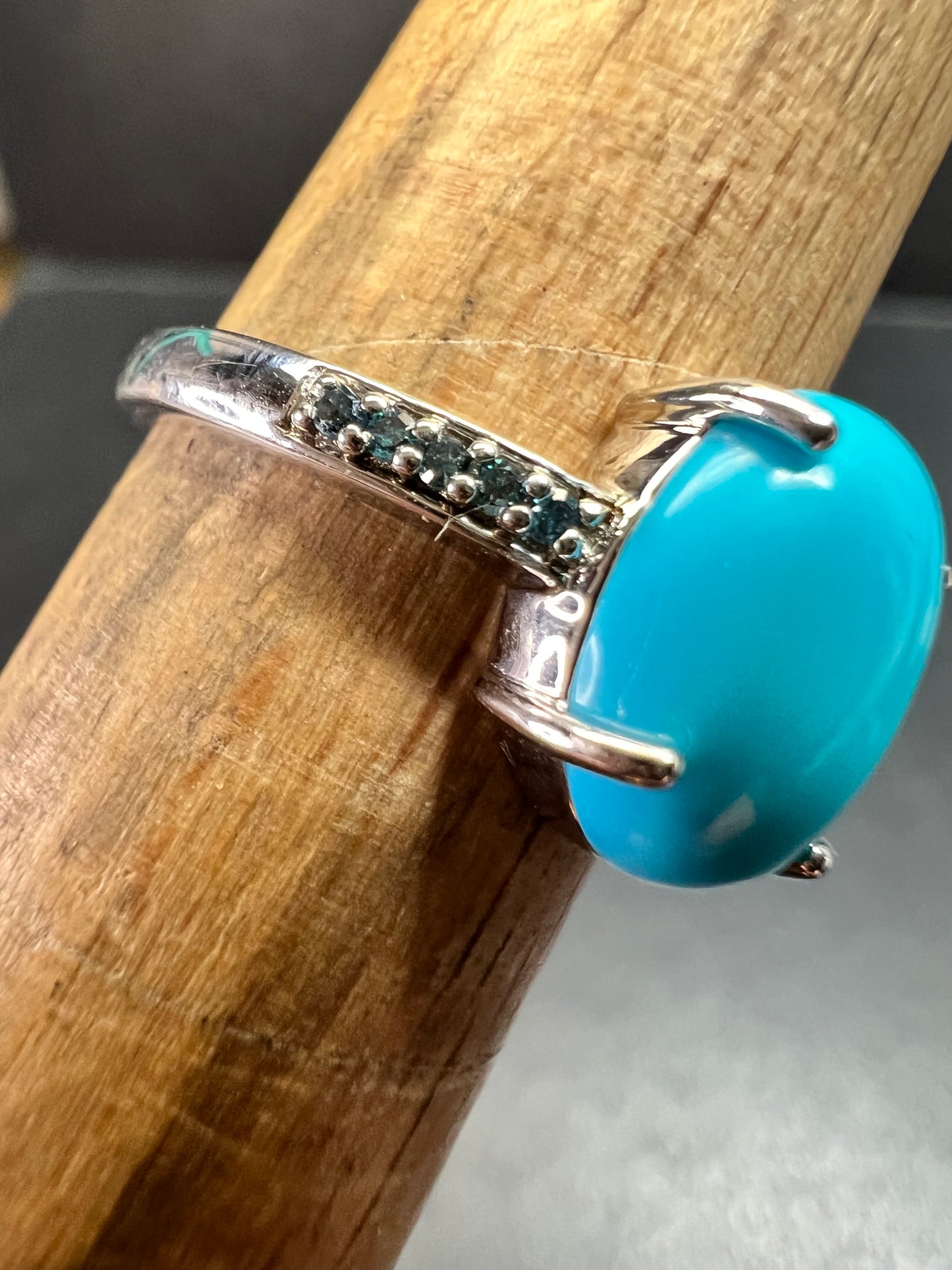 Sterling Silver Turquoise Ring with Blue Diamond Accents Size 6