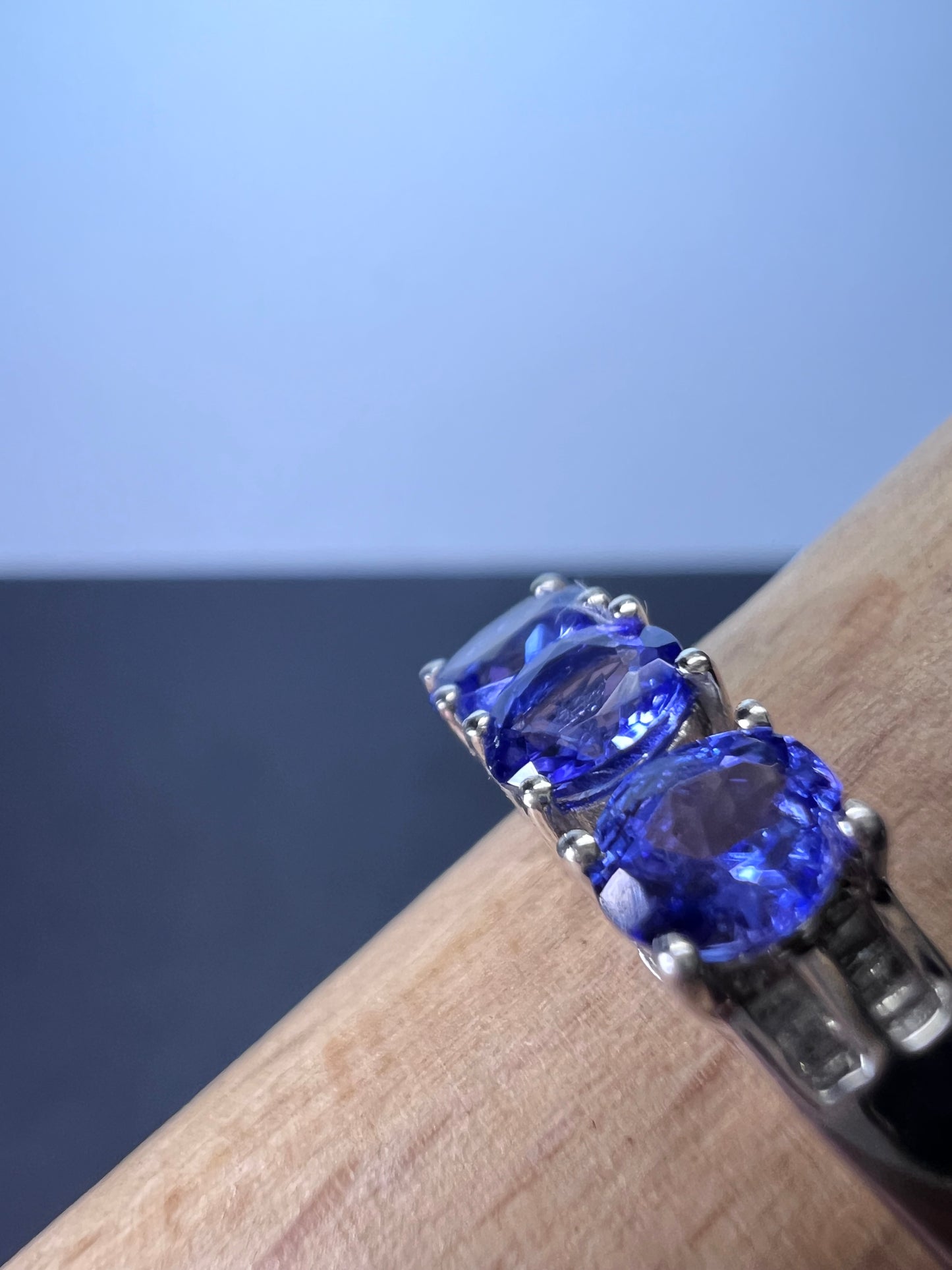 Tanzanite and diamond ring In sterling silver size 9