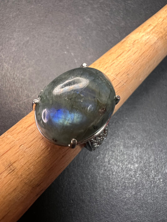 NEW Labradorite stainless steel ring size 7