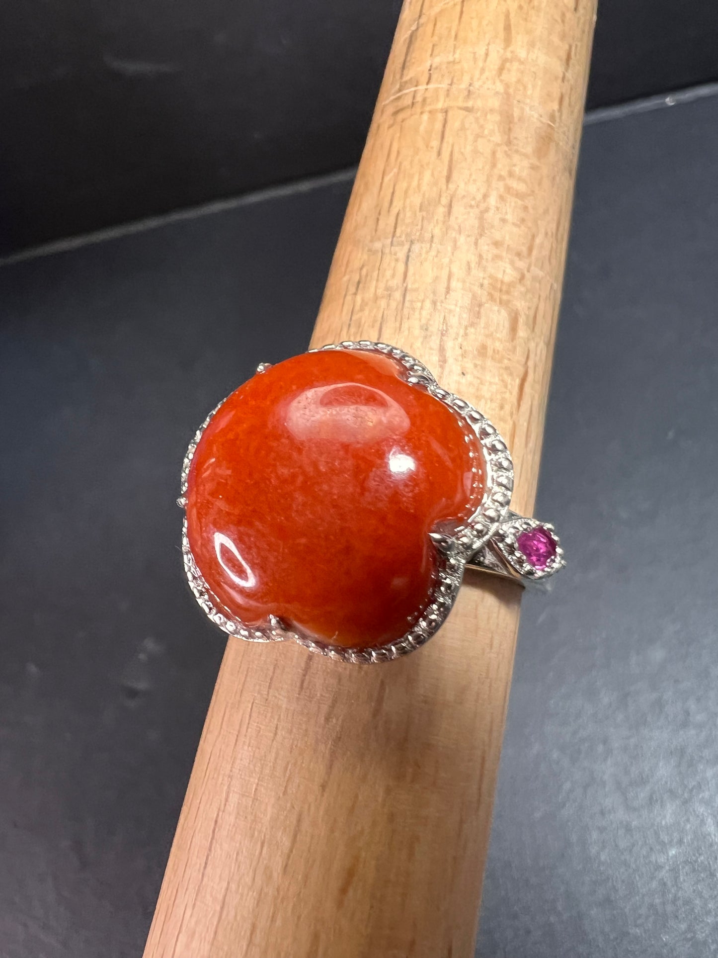 NEW cherry red jade and ruby blossom ring in rhodium over sterling silver size 9