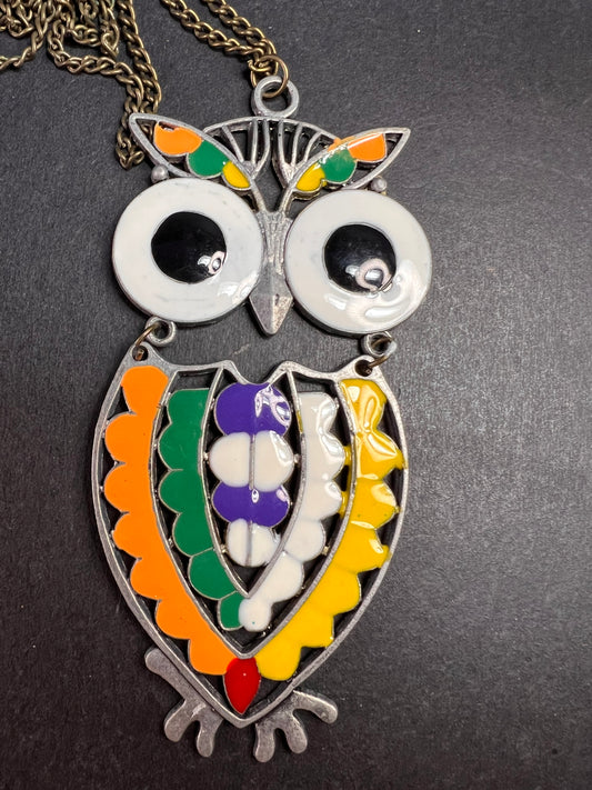 Vintage metal and enamel owl 24 inch necklace