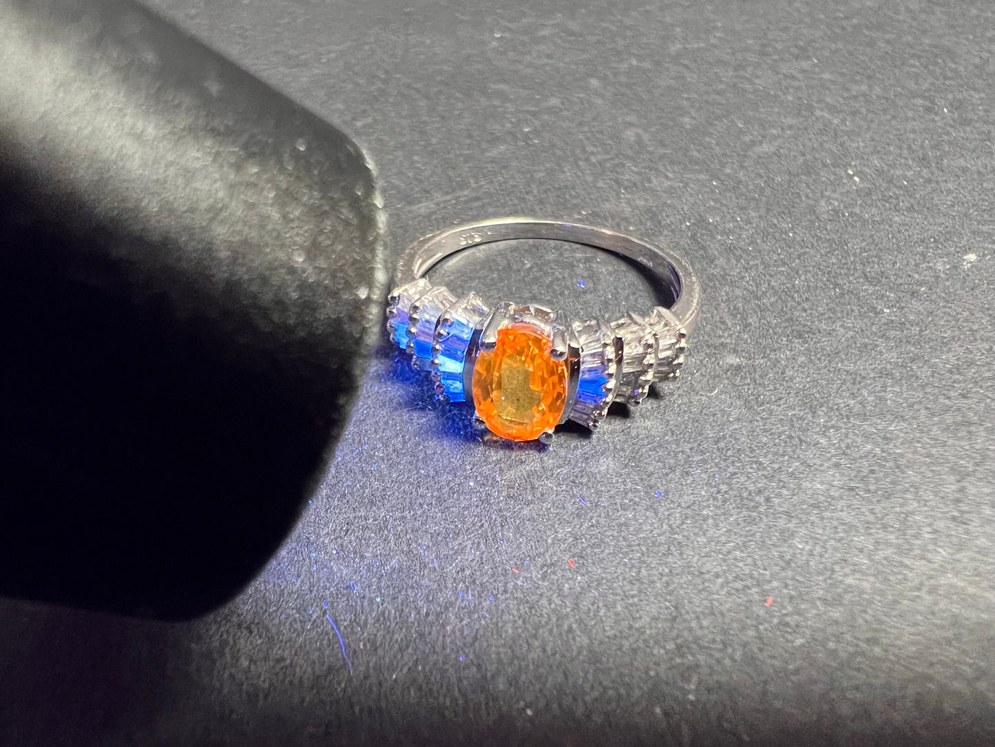 14k white gold yellow sapphire and diamond ring size 7