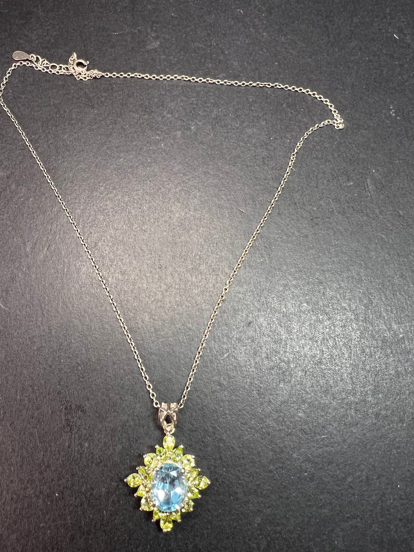 Vintage Blue Topaz & Peridot Sunburst Pendant Necklace – HT Sterling Silver