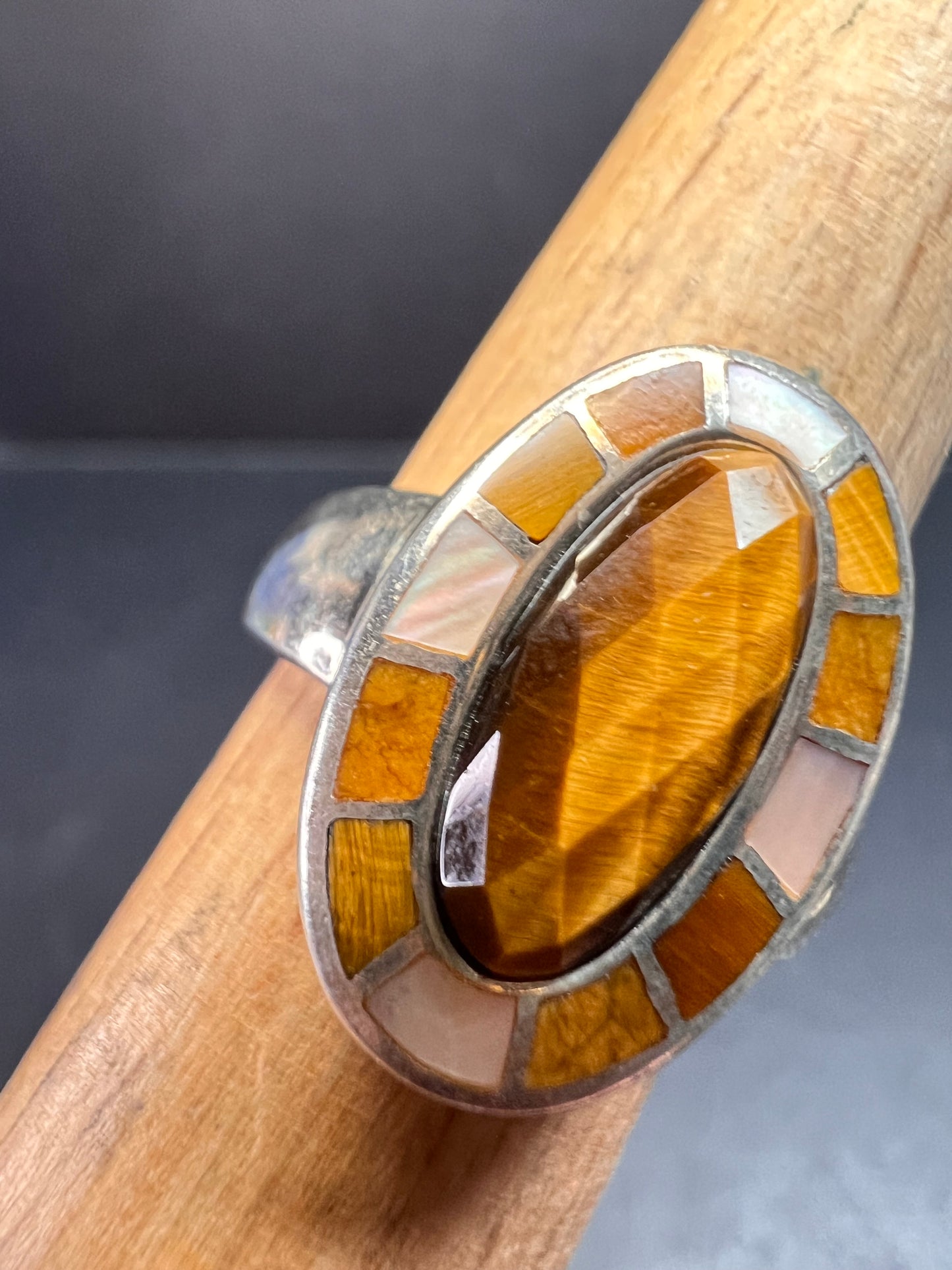 Whitney Kelly tigers eye and mother of pearl sterling silver ring size 7