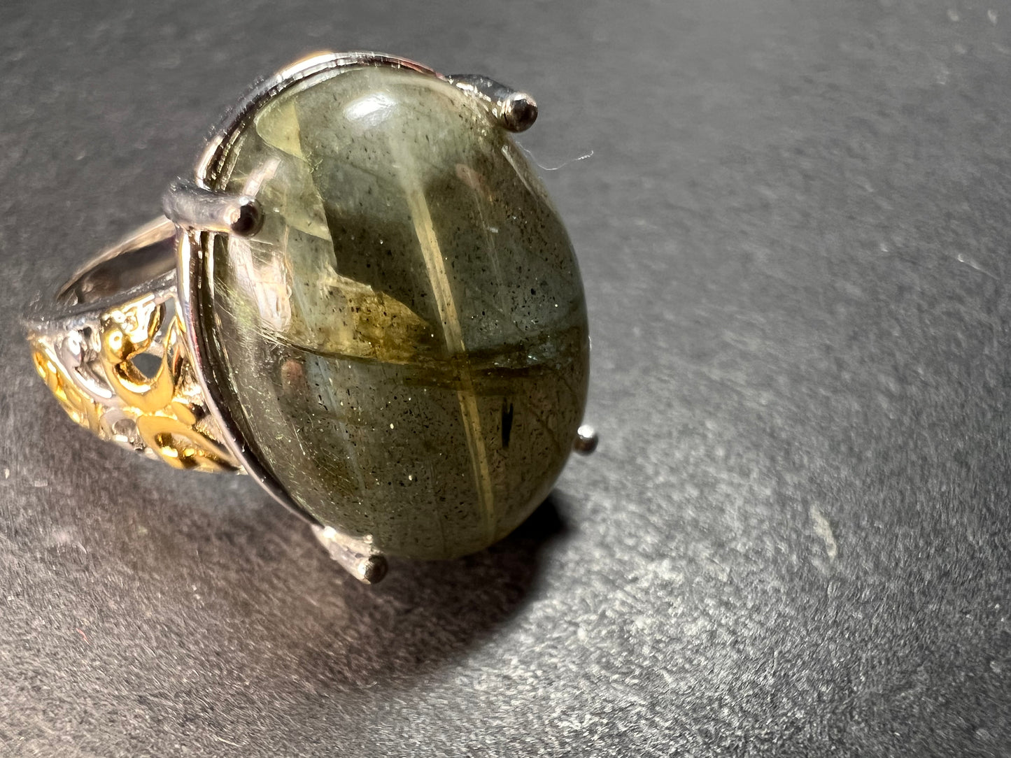 NEW Karis labradorite two toned ring size 9