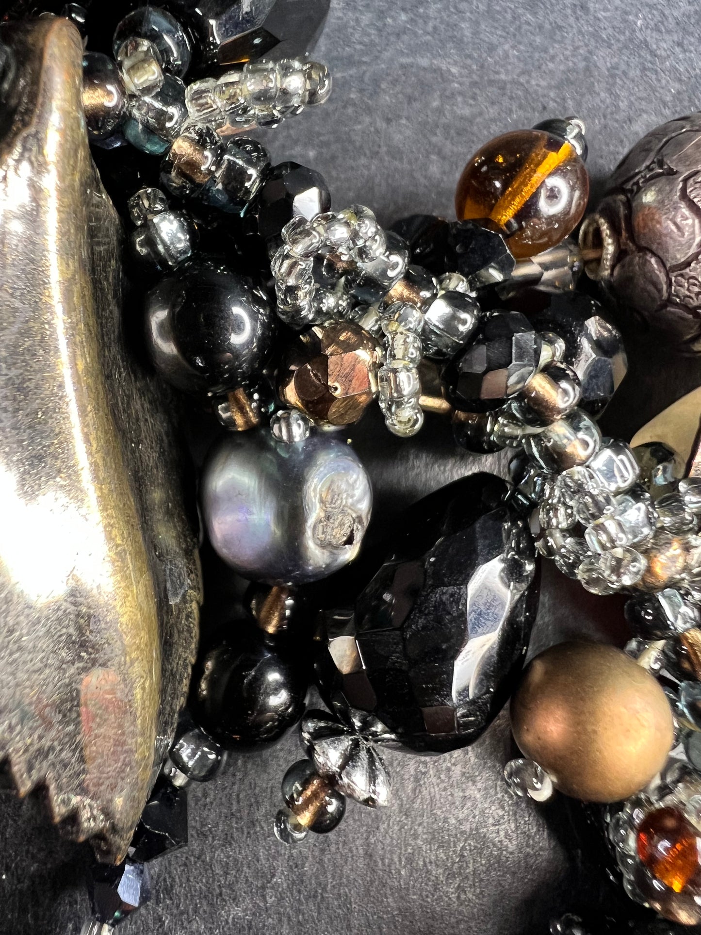 Artisan Copper Wire Necklace Glass Onyx Pyrite Amber Pearl 17”