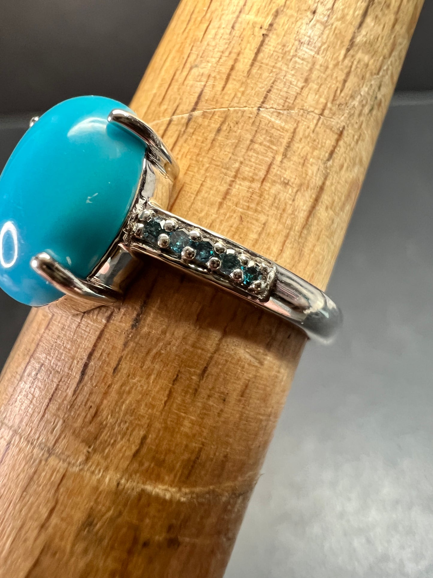 Sterling Silver Turquoise Ring with Blue Diamond Accents Size 6