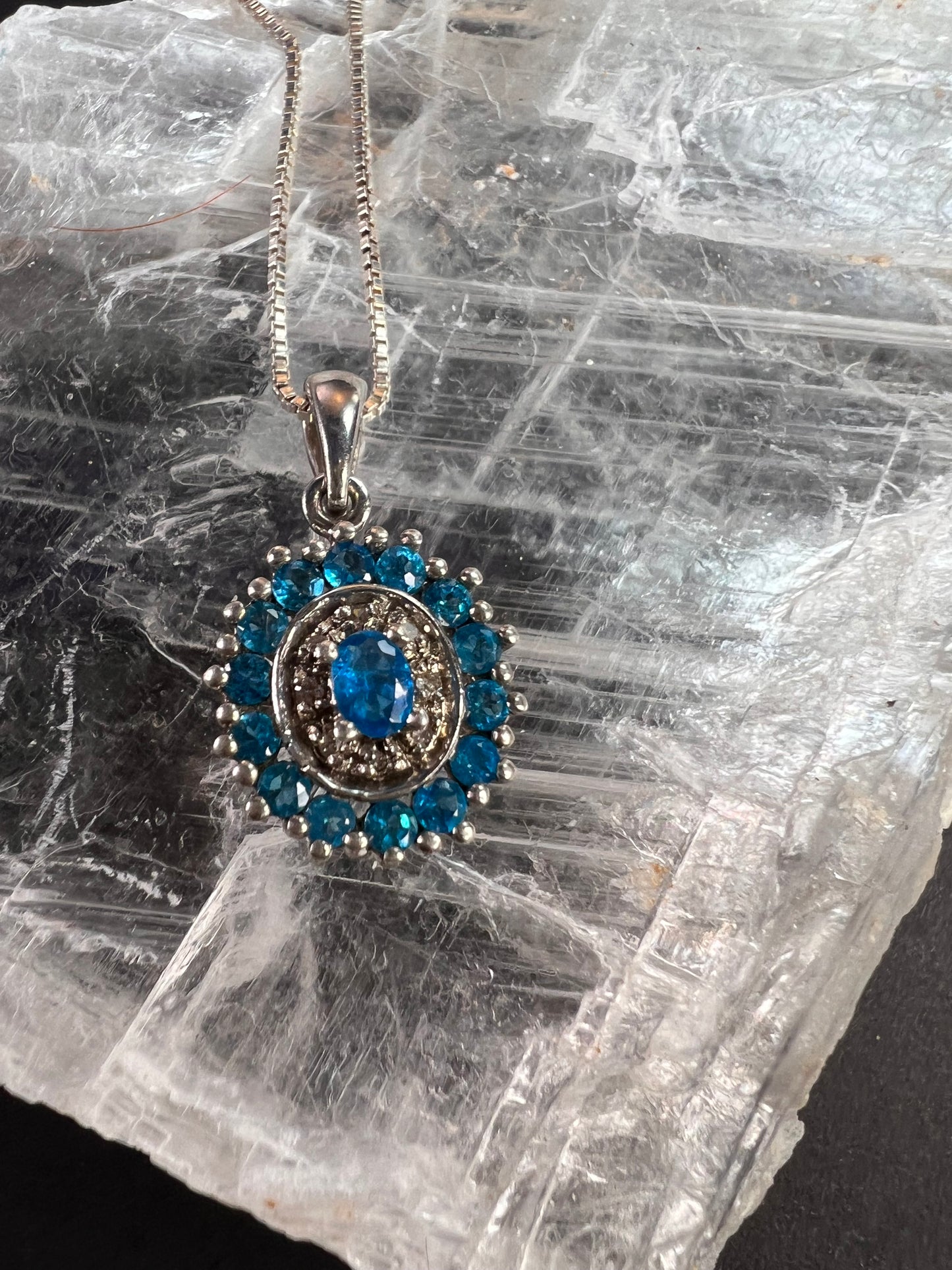 Vintage 925 Sterling Silver Blue Apatite & Diamond Halo Pendant Necklace