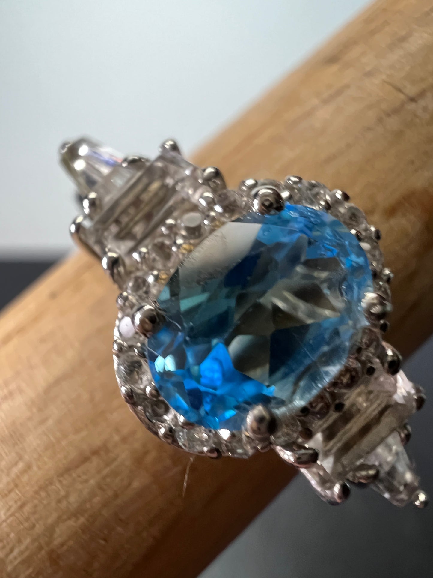 Blue and white topaz sterling silver halo ring size 9