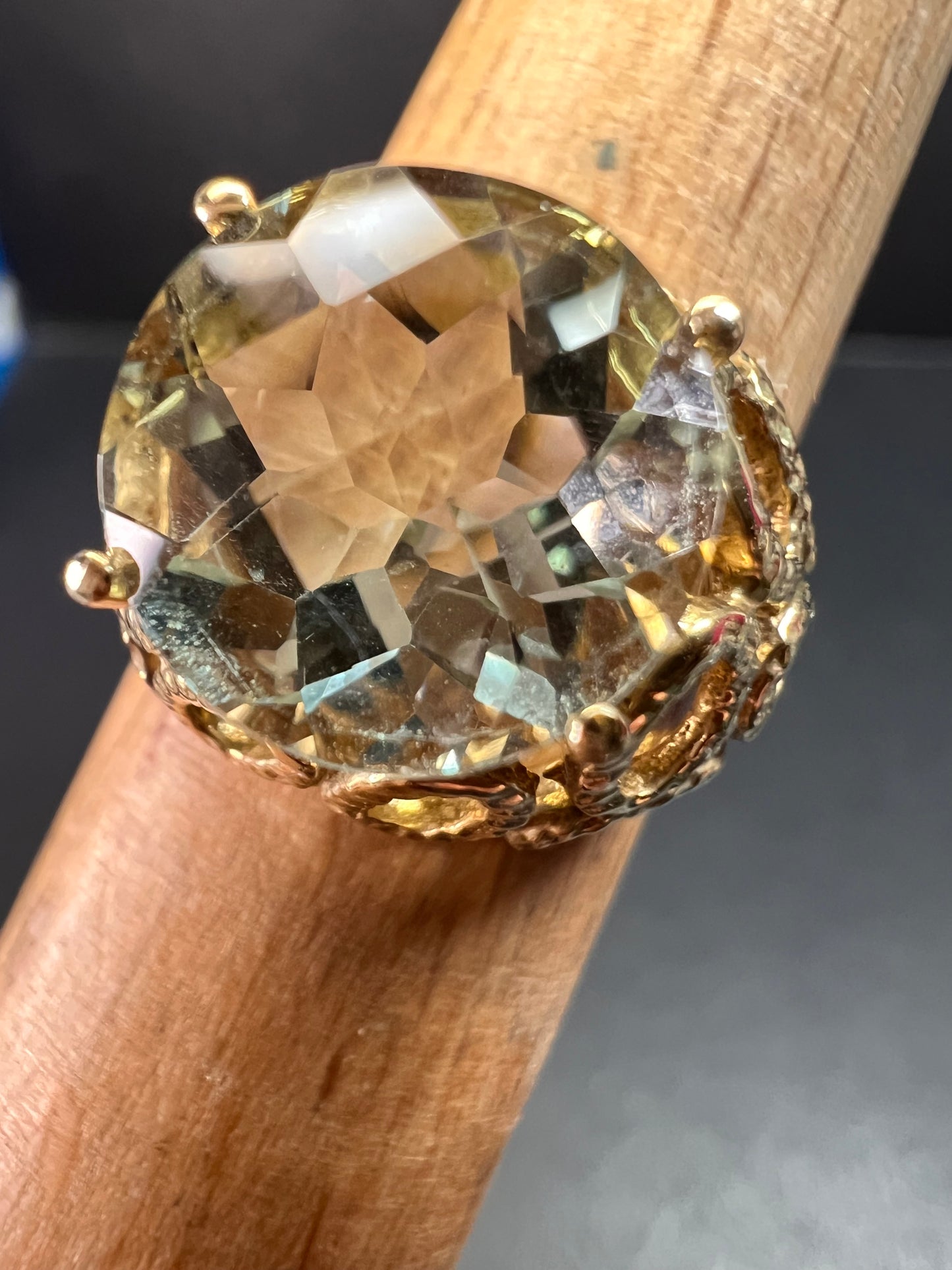 Vintage 10K Yellow Gold Prasiolite (Green Amethyst) Filigree Statement Ring Size 7