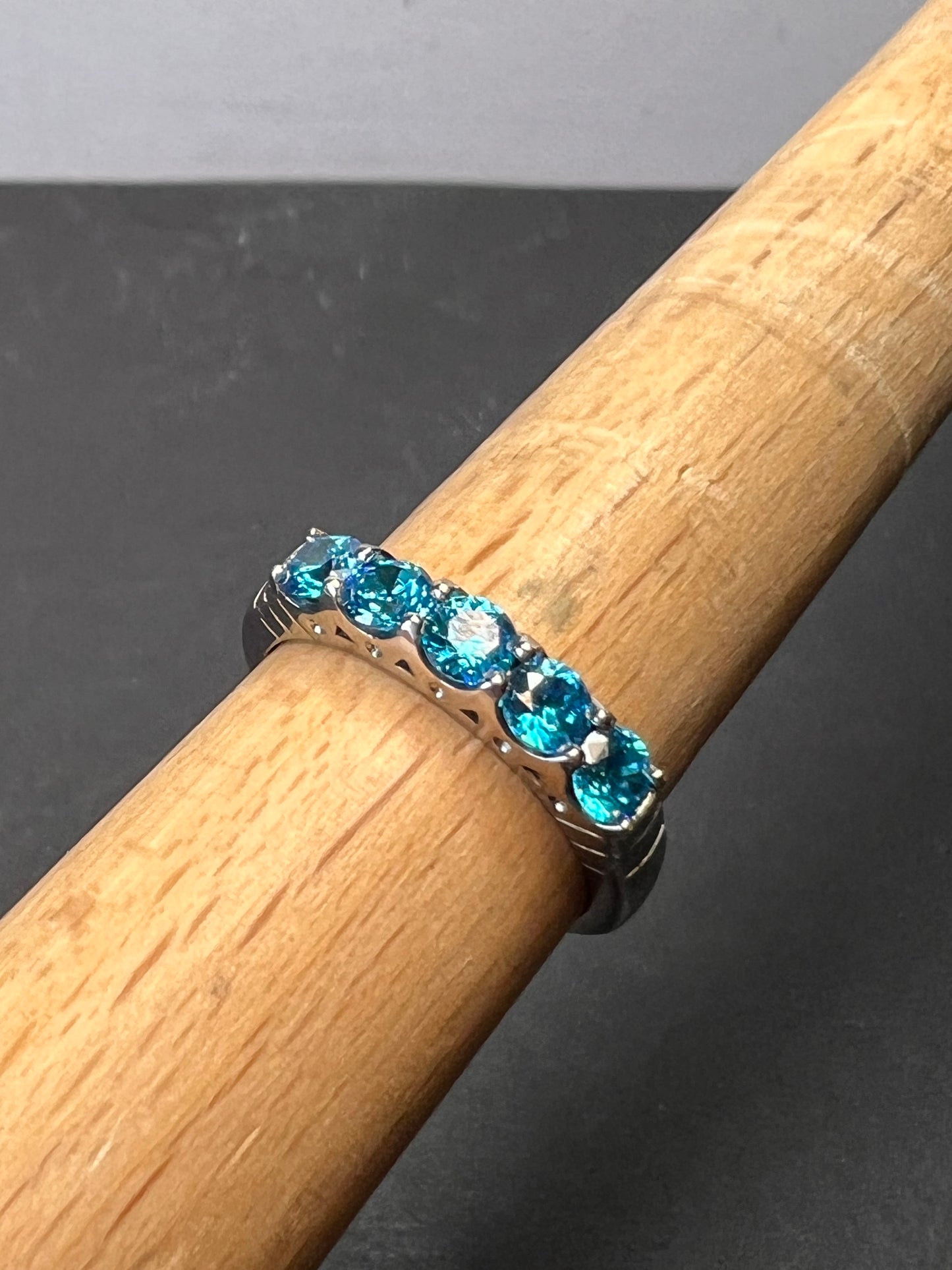 5 stone blue CZ rhodium over Sterling silver ring size 9