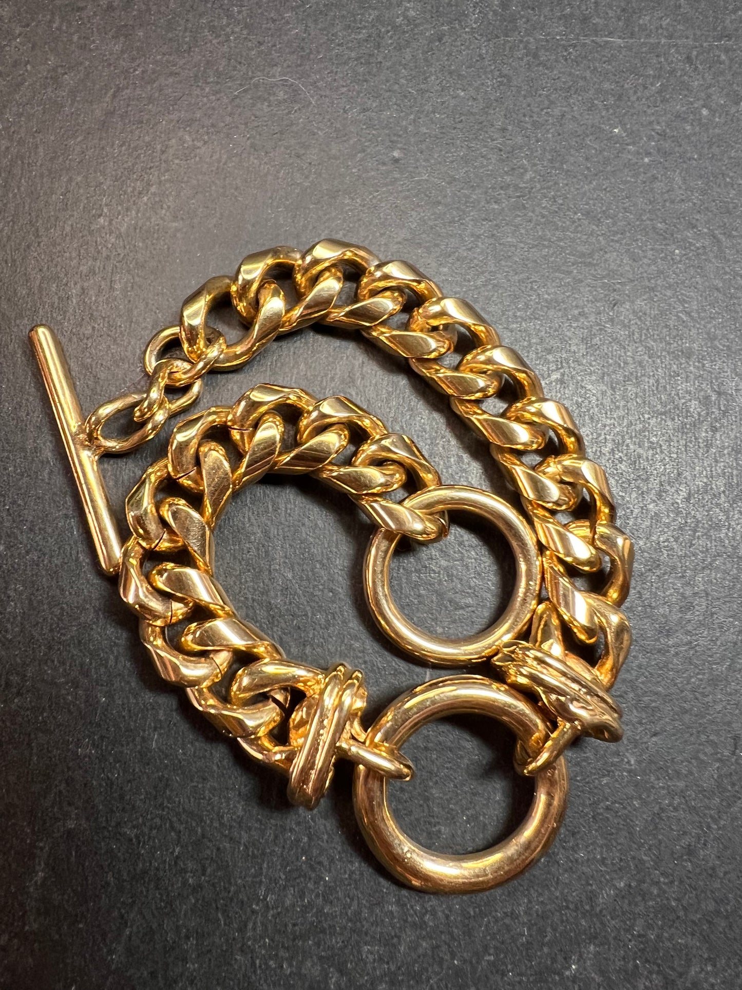 Chunky Gold Tone Curb Chain O-Ring Toggle Clasp Bracelet Costume Jewelry