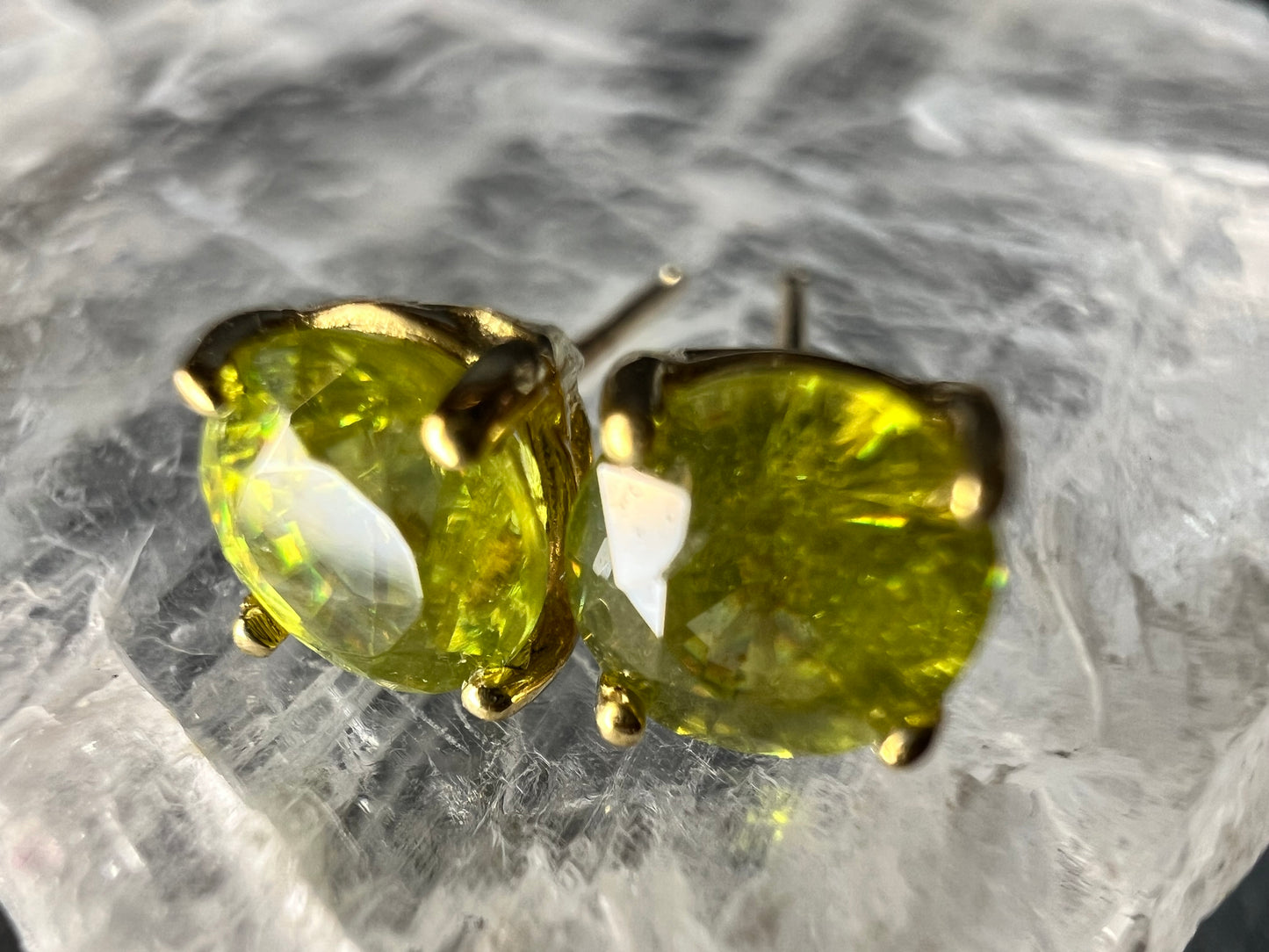 Rare Sphene Titanite Stud Earrings in 14k Yellow Gold