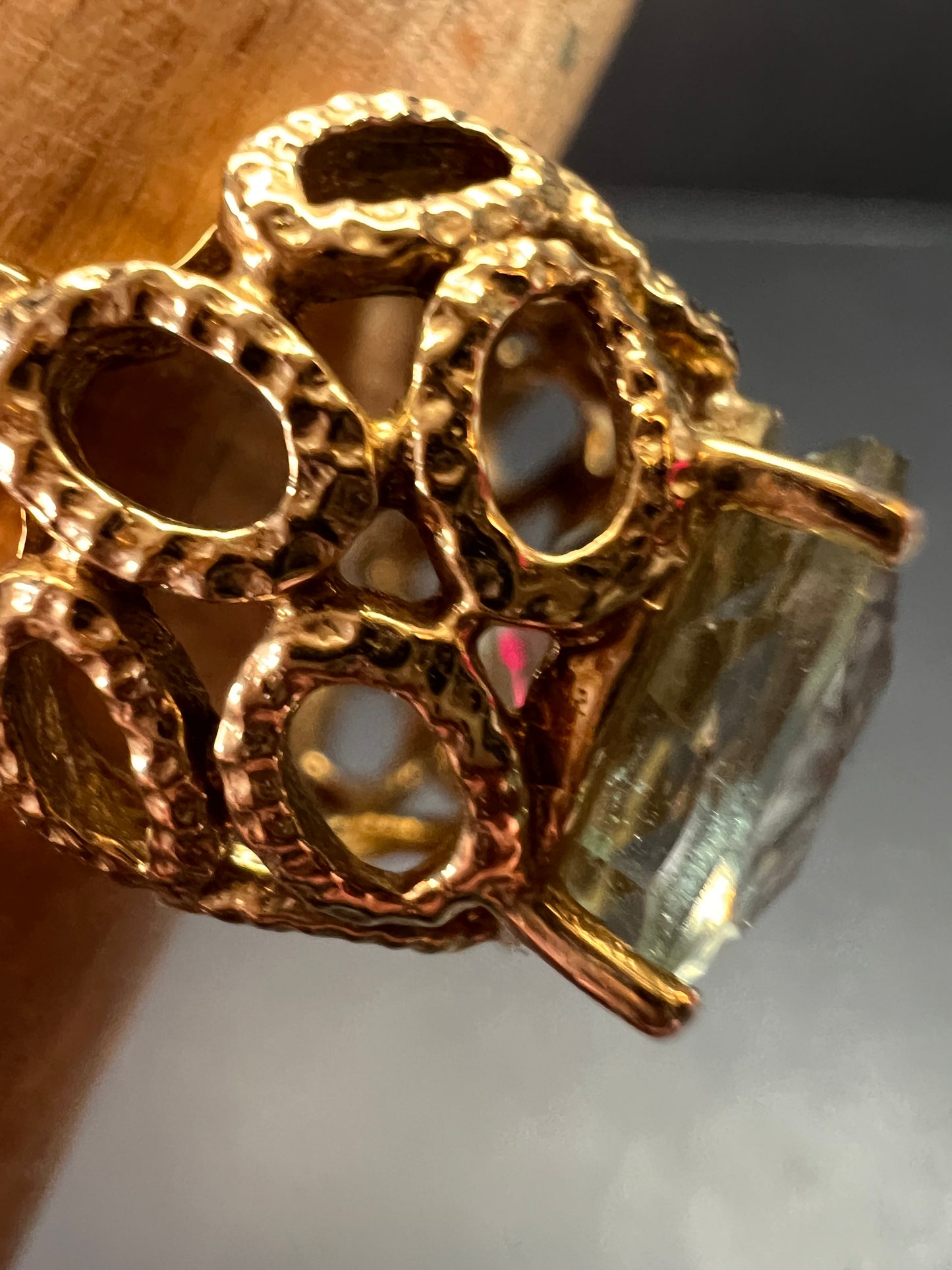 Vintage 10K Yellow Gold Prasiolite (Green Amethyst) Filigree Statement Ring Size 7