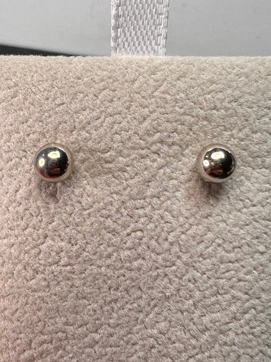 10k white gold 6mm ball stud earrings *NEW*