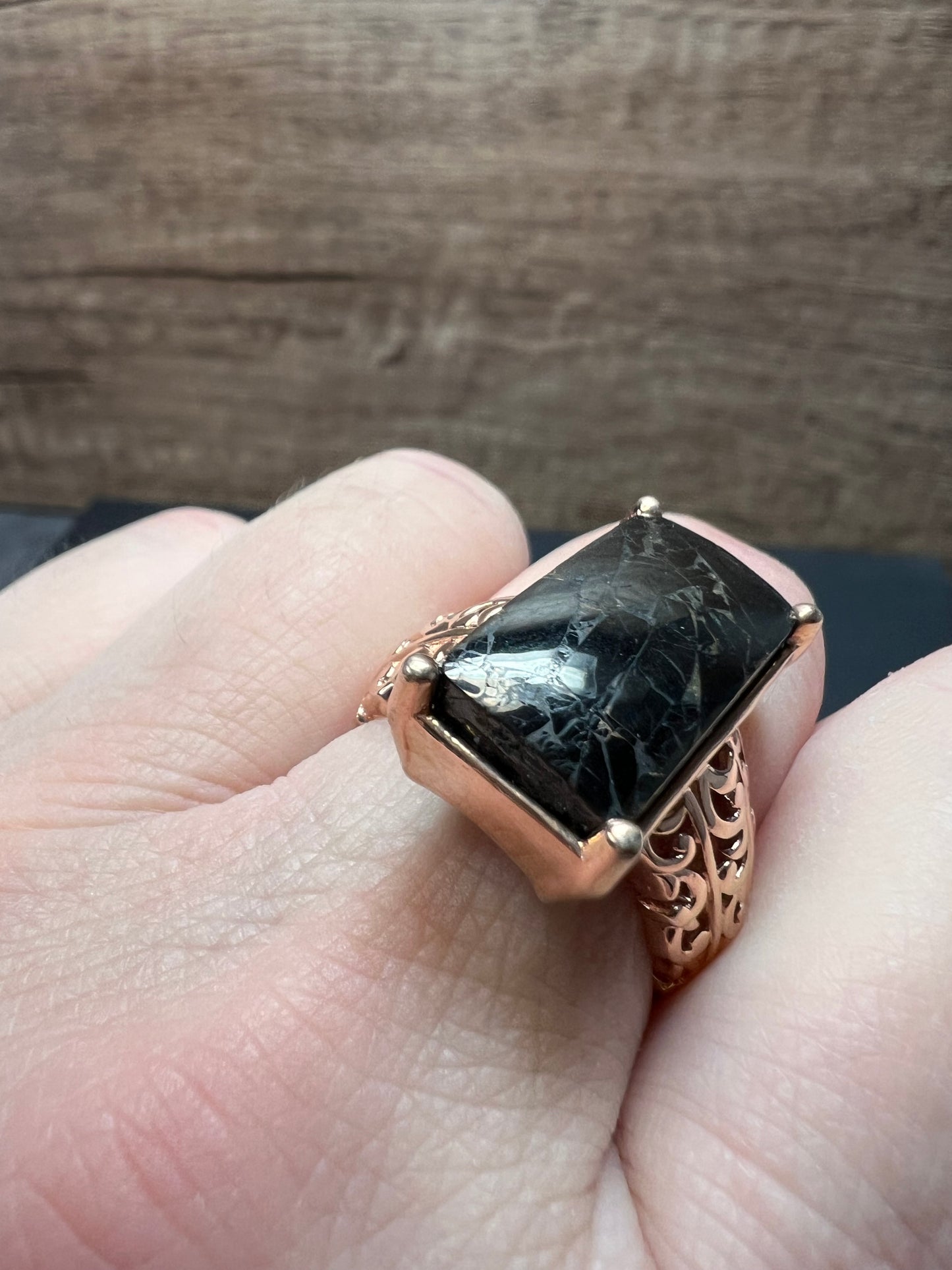 NEW Shungite in Matrix rose gold over copper ring size 9