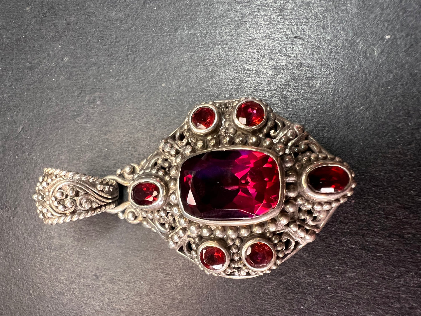 Sarda Sterling Silver Mystic Crimson Quartz Pendant – Handcrafted Balinese 925