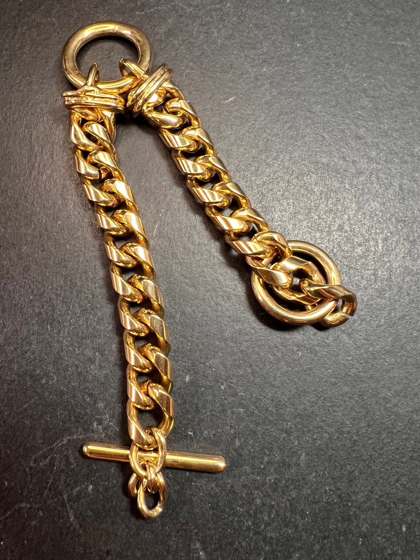 Chunky Gold Tone Curb Chain O-Ring Toggle Clasp Bracelet Costume Jewelry