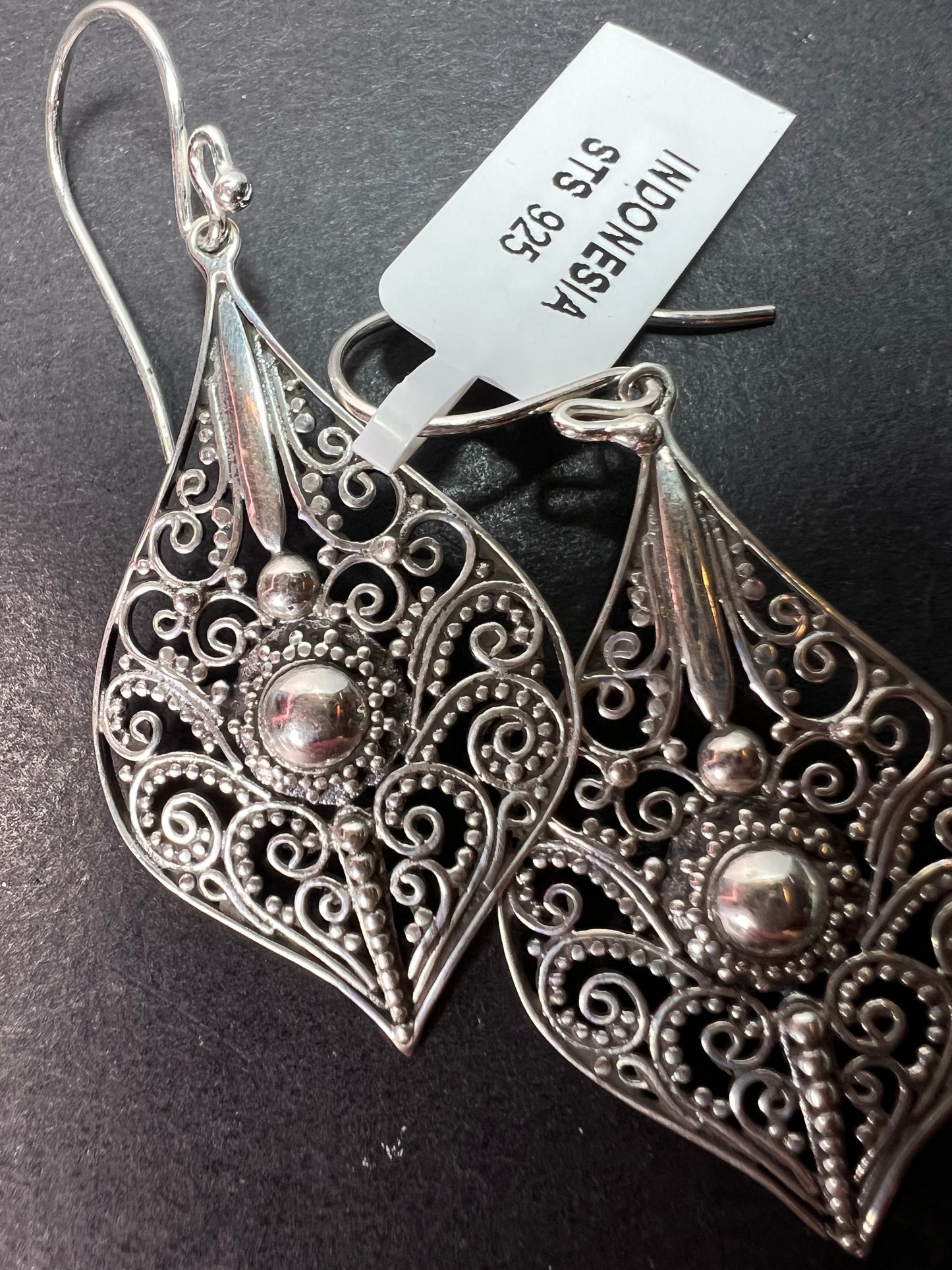 Bali sterling silver ornate dangle earrings