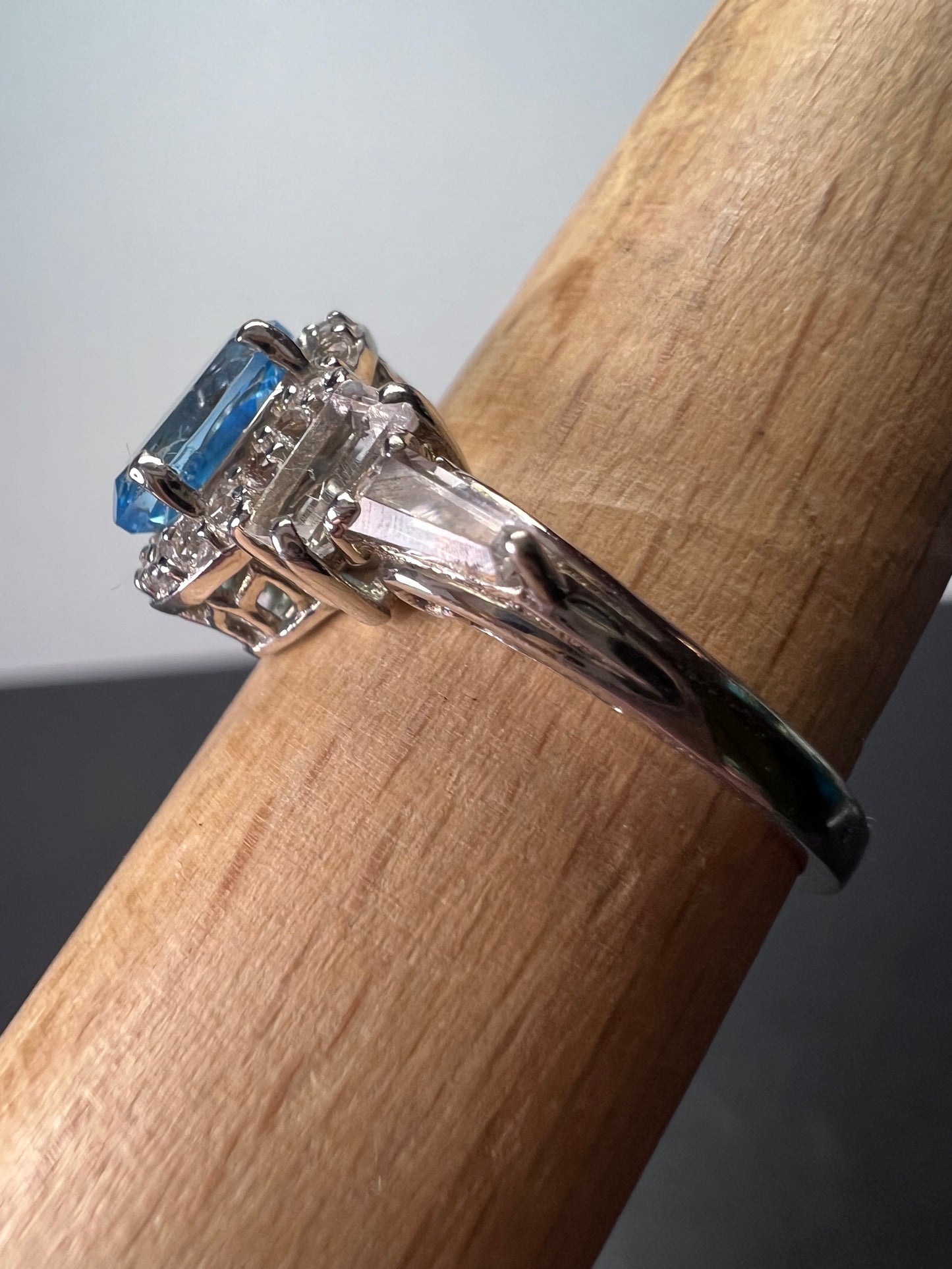 Blue and white topaz sterling silver halo ring size 9