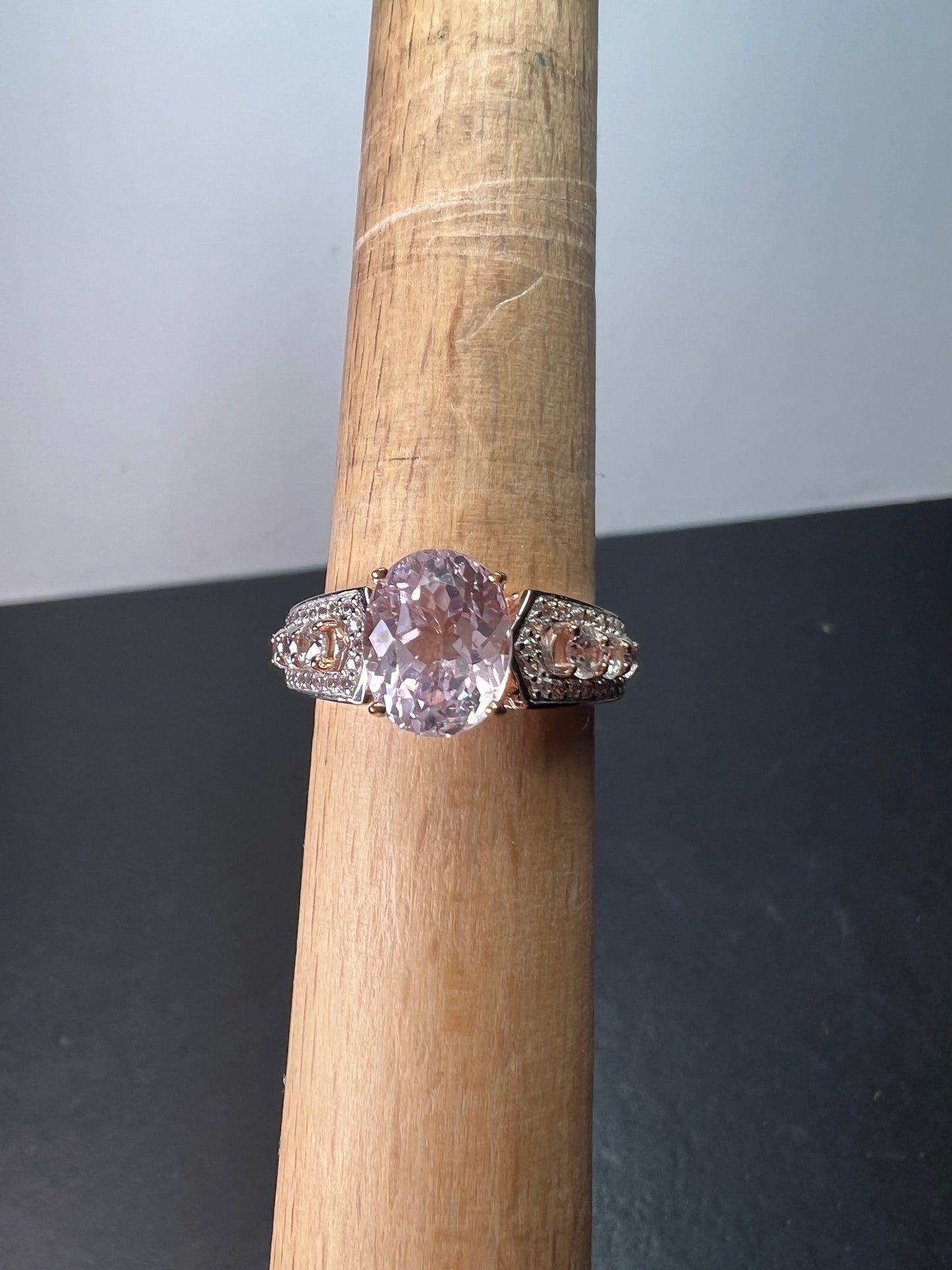 Kunzite and white topaz 18k rose gold over sterling silver ring size 9