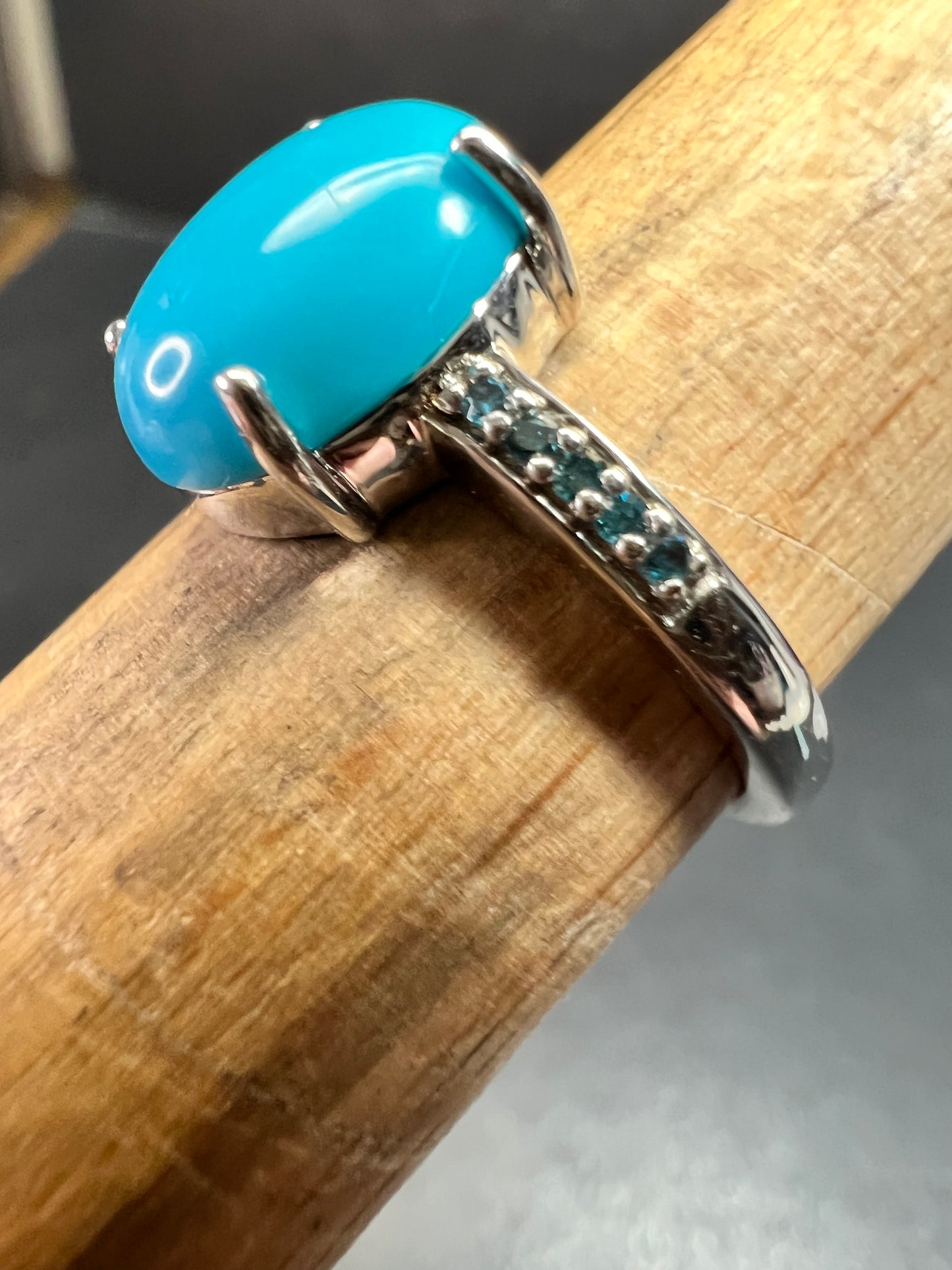 Sterling Silver Turquoise Ring with Blue Diamond Accents Size 6