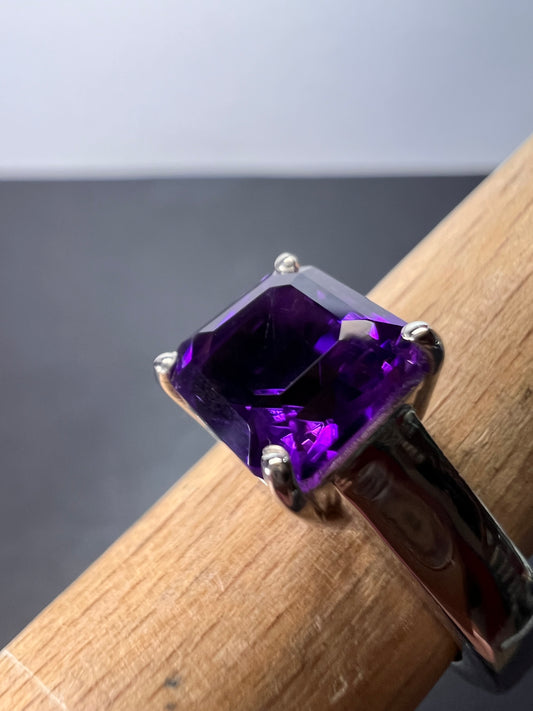 Asscher cut Moroccan amethyst solitaire ring in platinum over sterling silver size 5 *NEW*