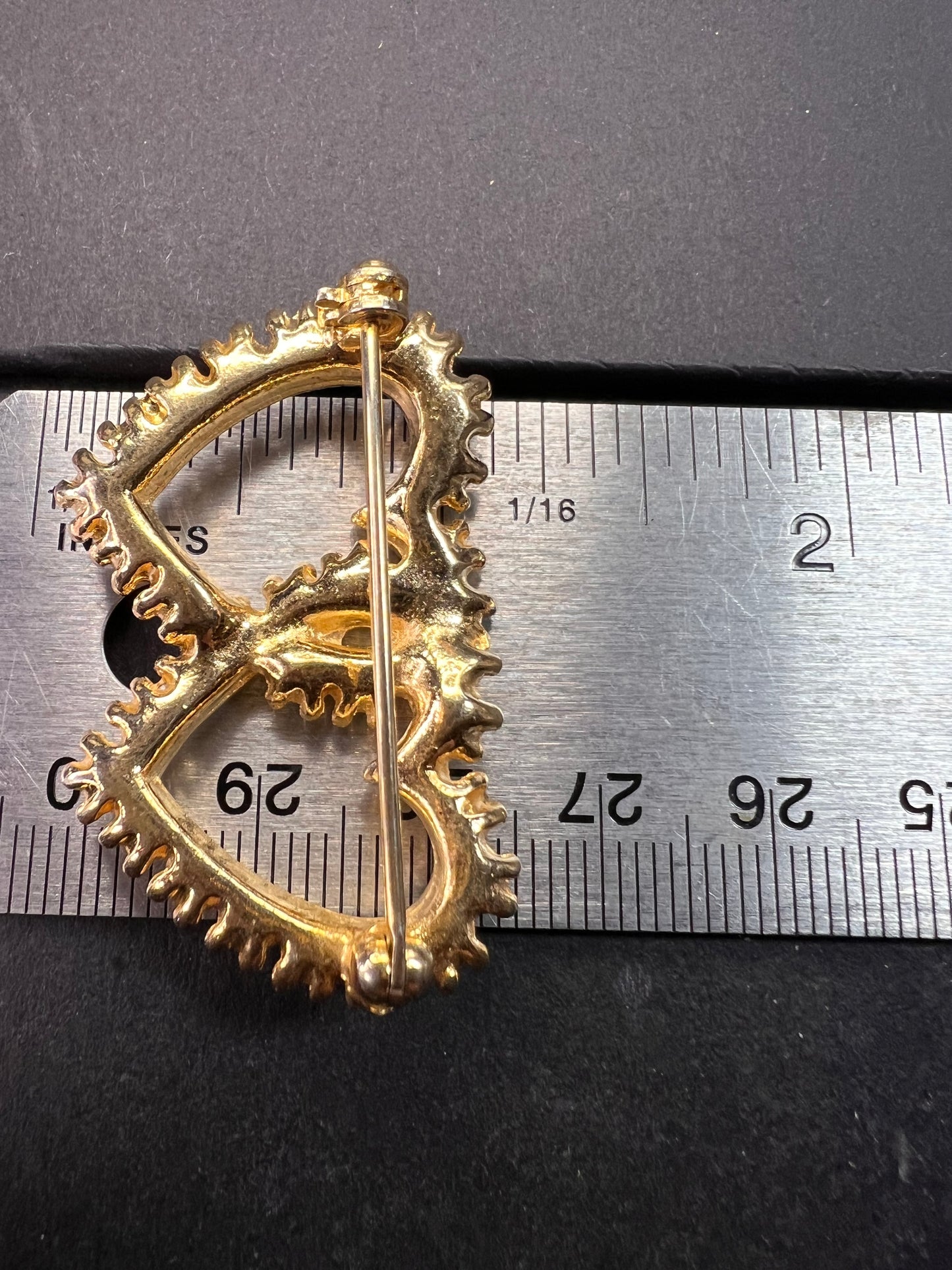 Vintage Gold Tone Double Heart Green Clear Rhinestone Brooch