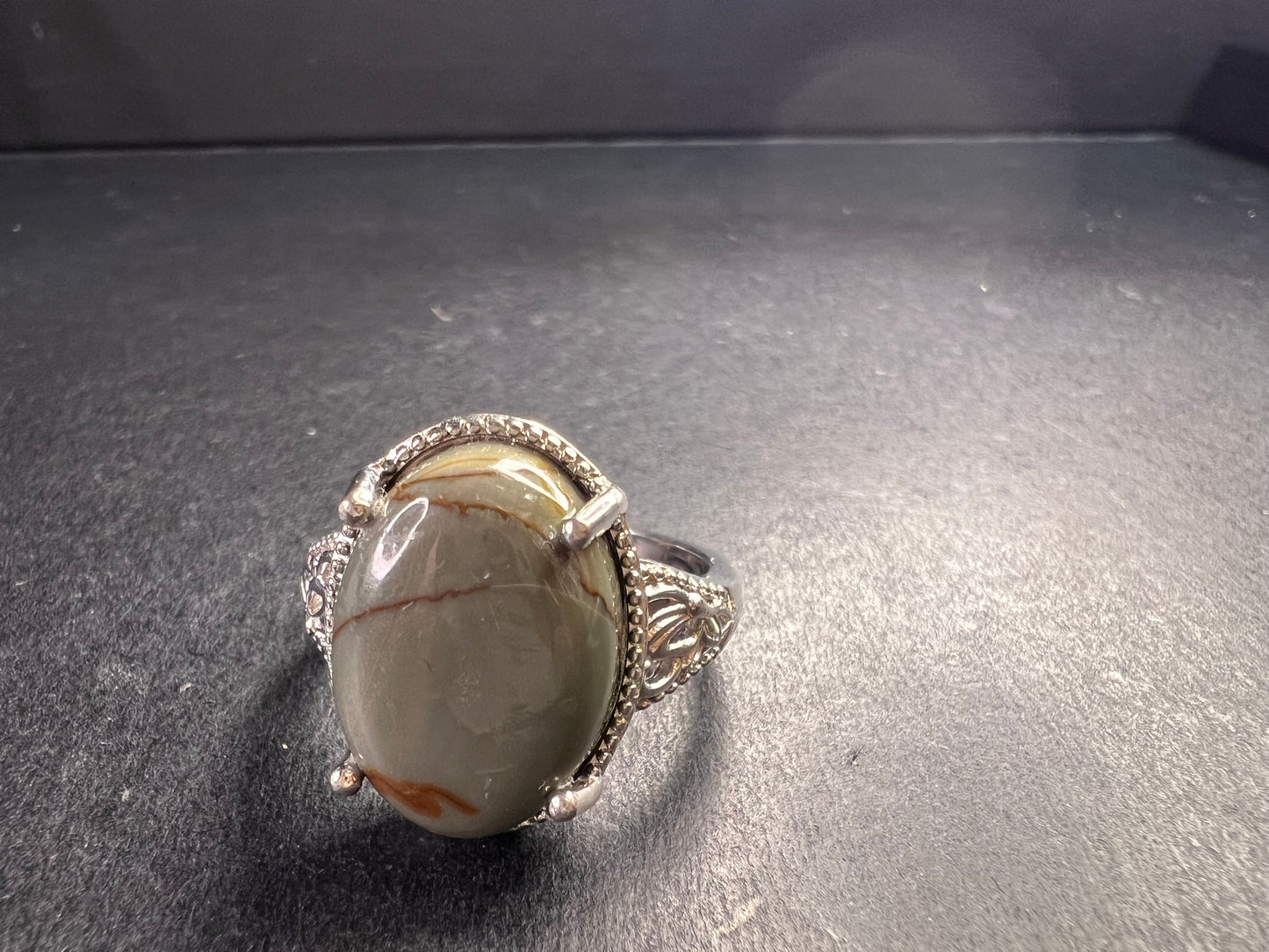NEW Venus Jasper ring in platinum over brass size 10