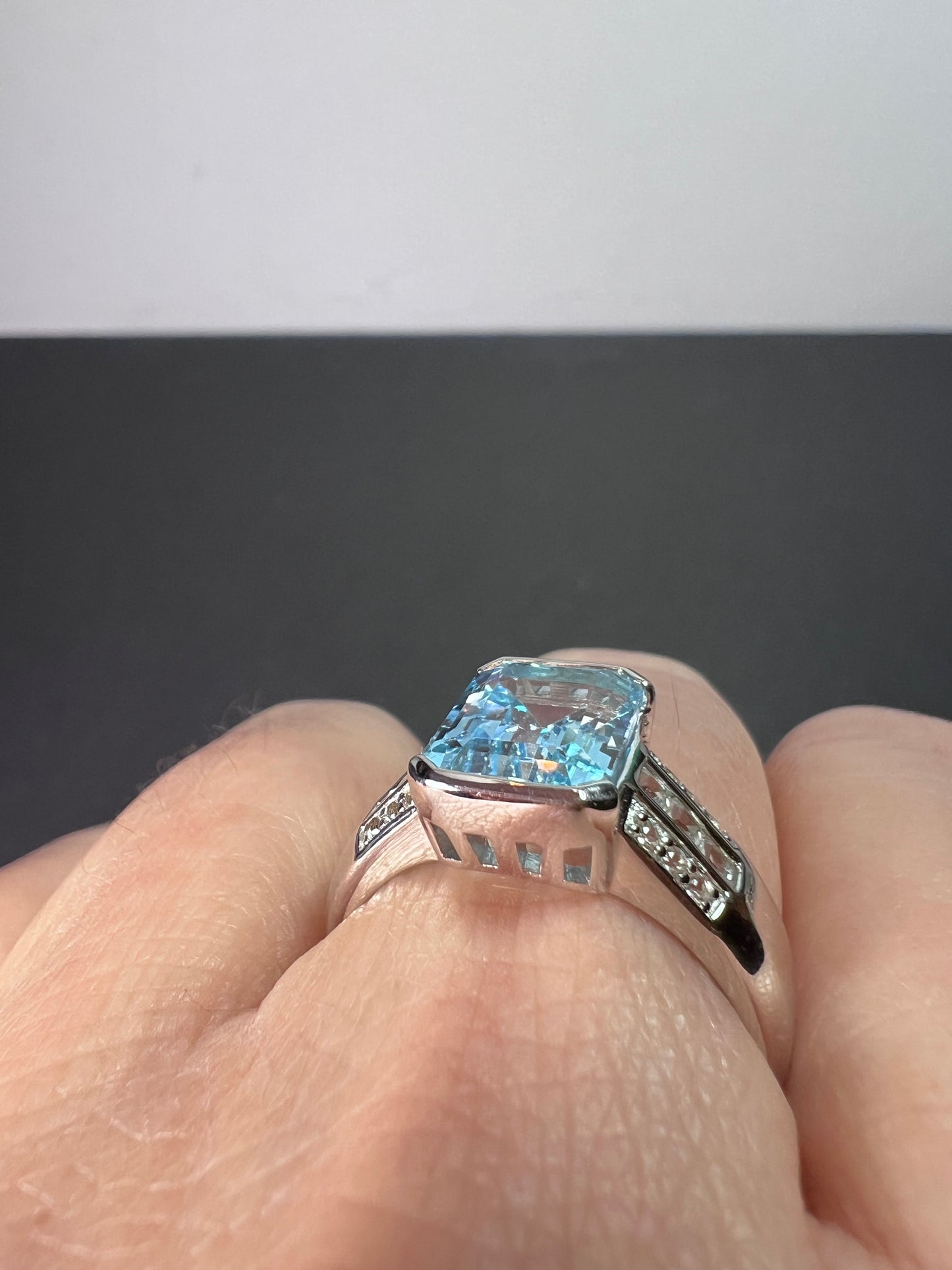 Blue and white topaz sterling ring size 9